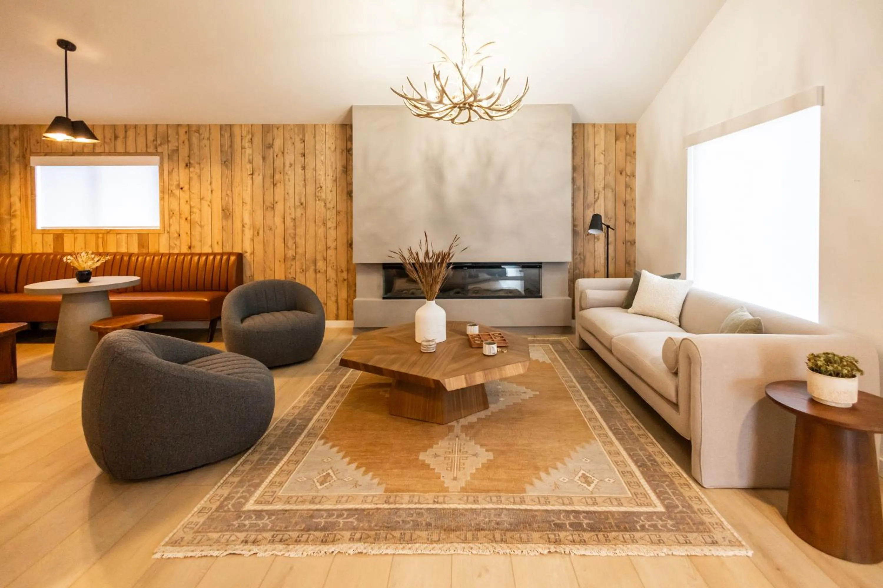 Lobby or reception in Wonderstone at Glacier