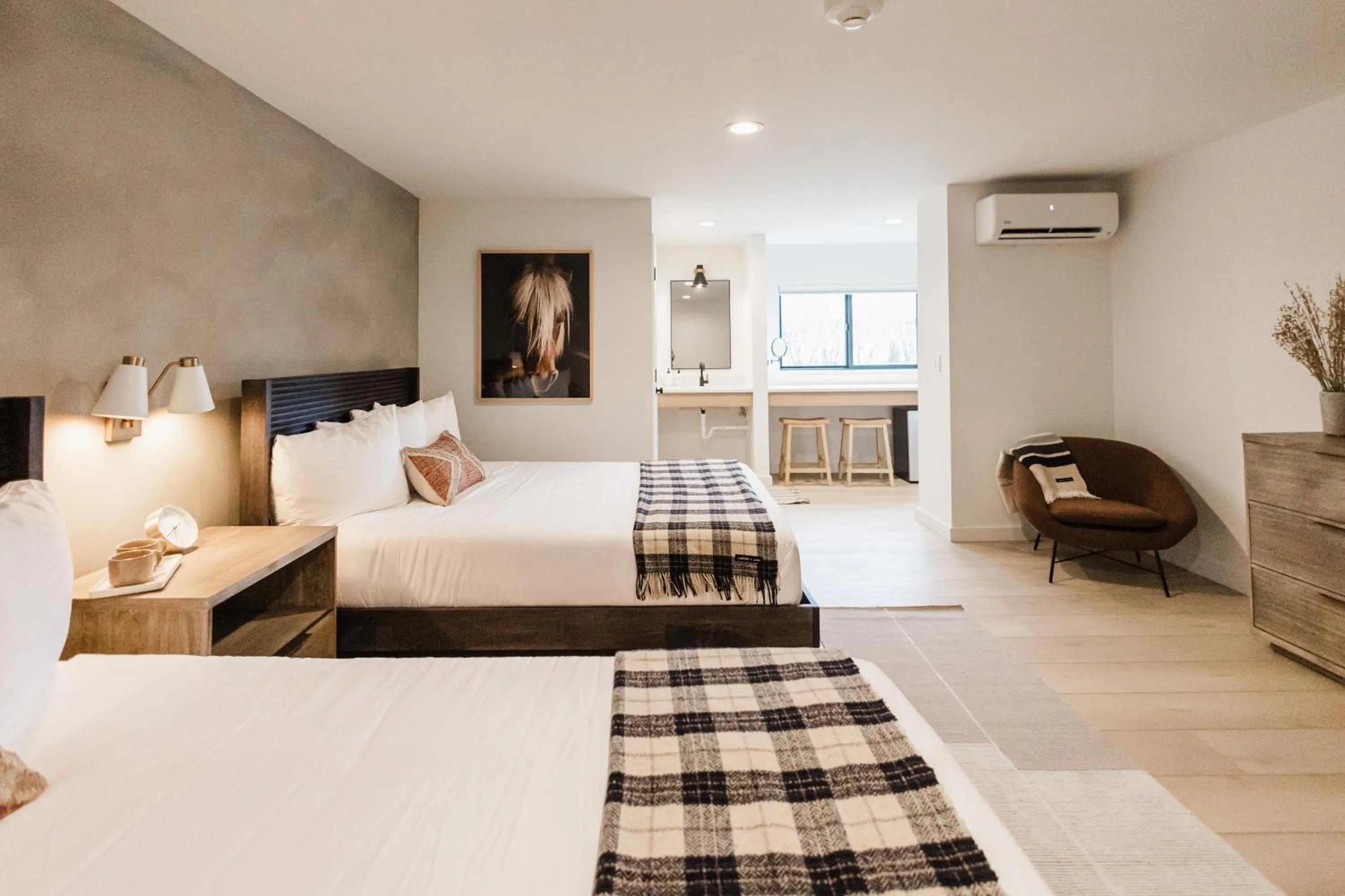 Bed in Wonderstone at Glacier