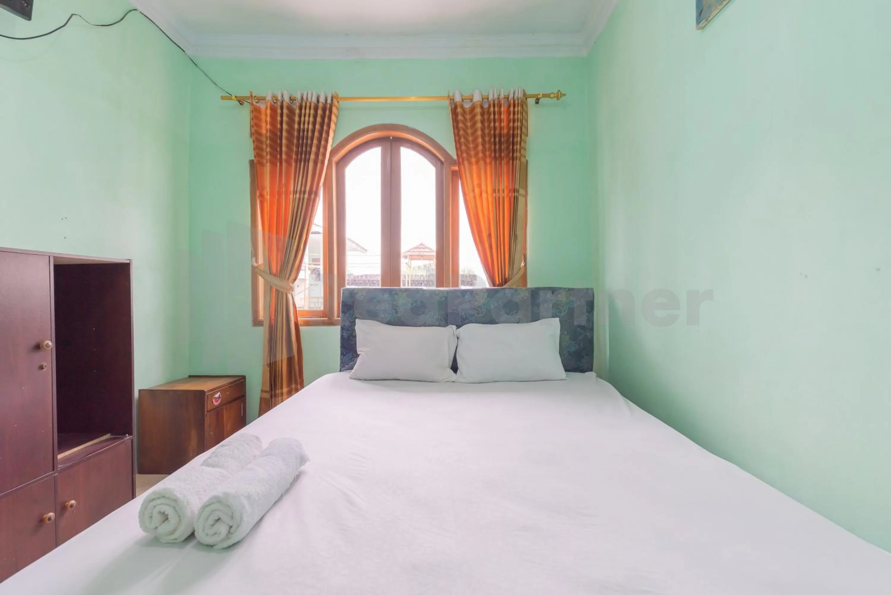 Bed in Villa Sari Intan Ciater RedPartner