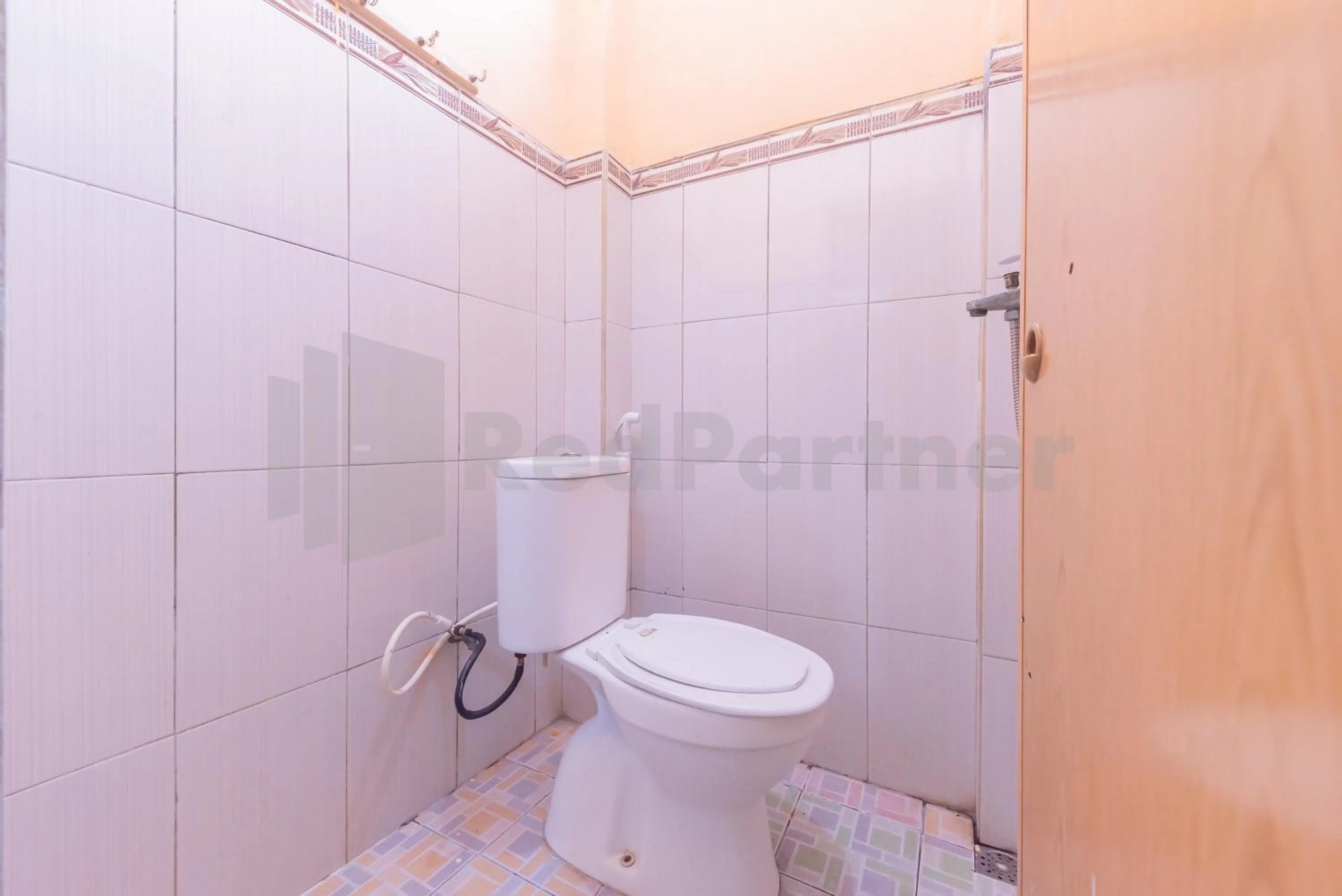 Bathroom in Villa Sari Intan Ciater RedPartner