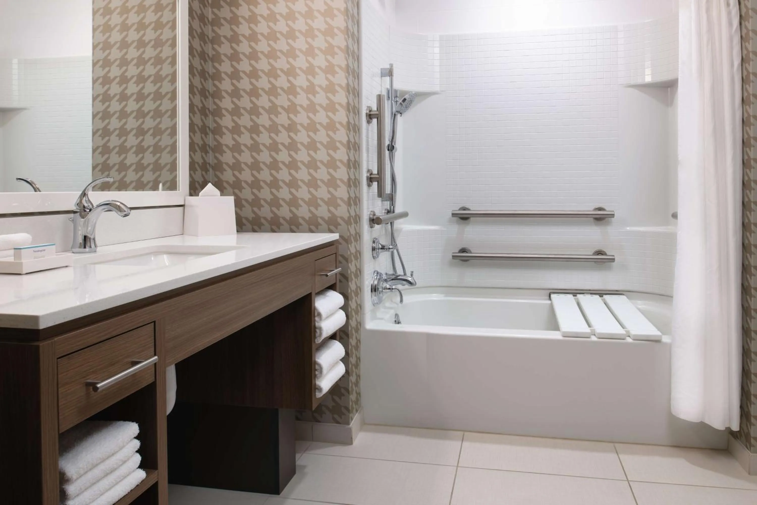 Bathroom in Home2 Suites By Hilton Boise Downtown