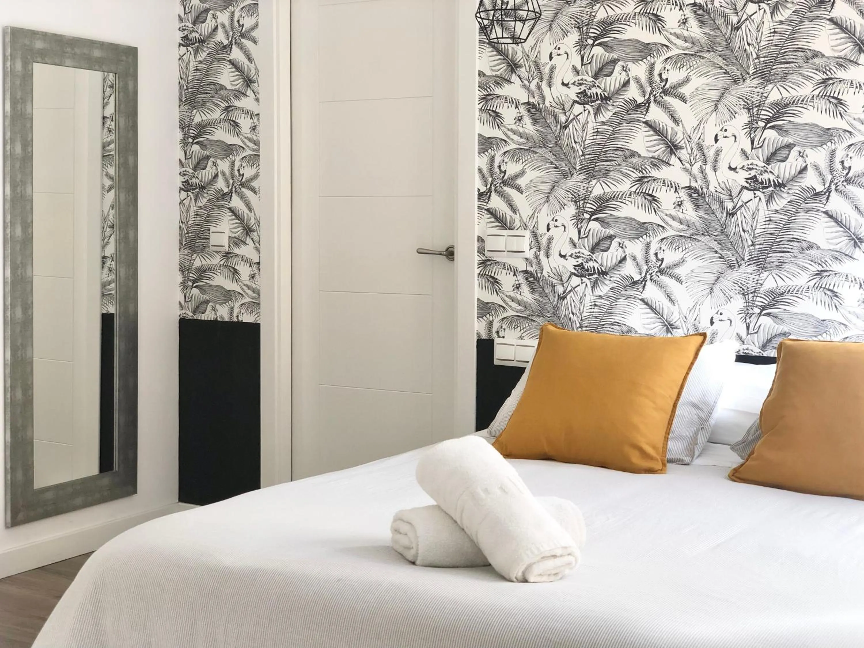 Bedroom, Bed in Suites La Merced