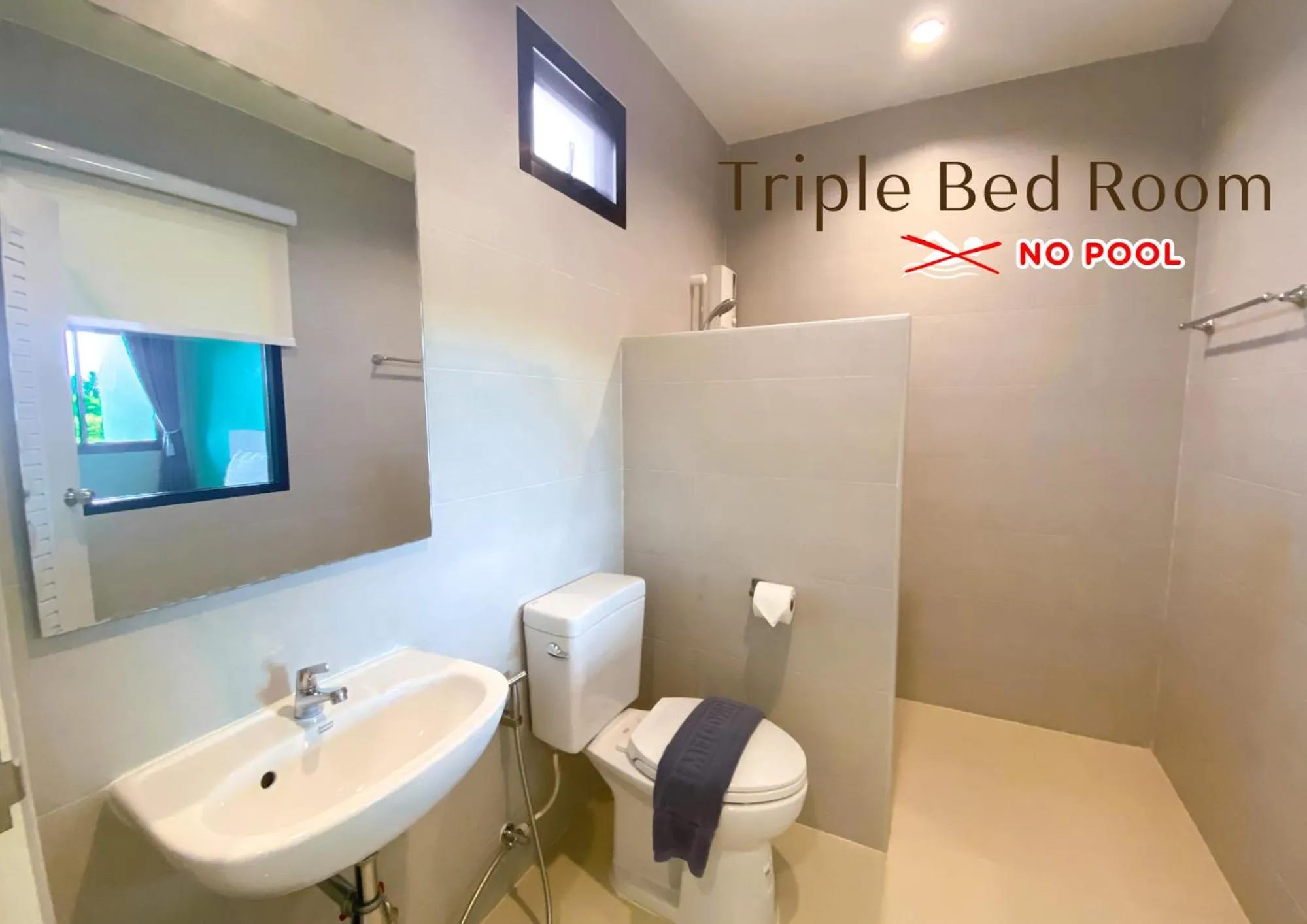 Bathroom, Bed in Rock Resort Ratchaburi