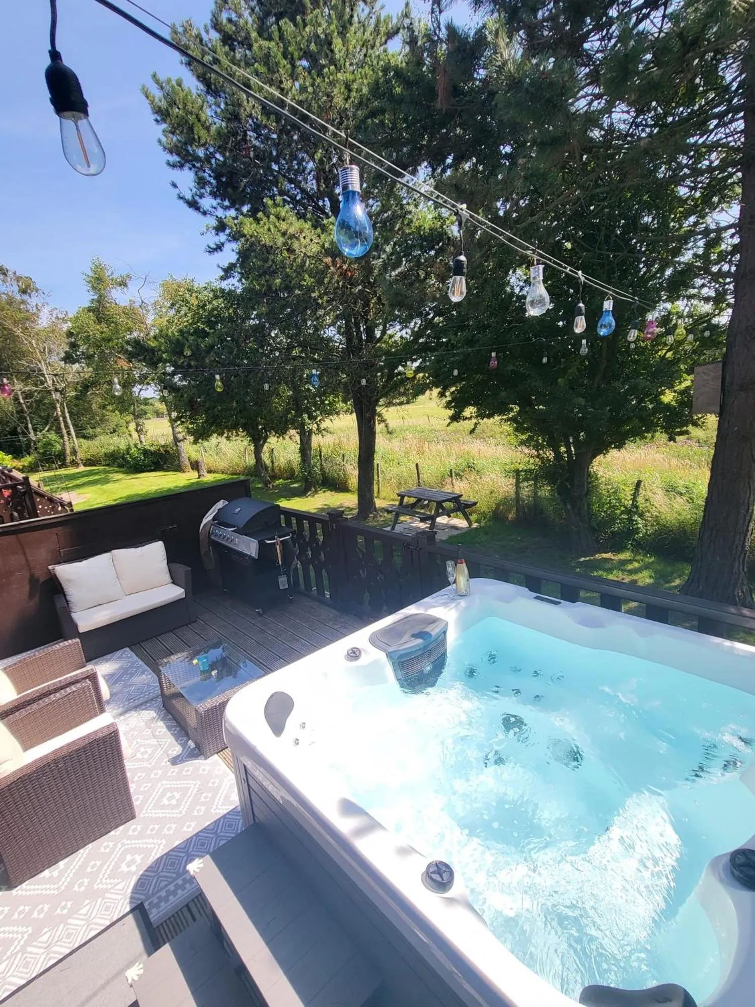 Hot Tub in Keer Side Lodge, Luxury lodge with private hot tub at Pine Lake Resort