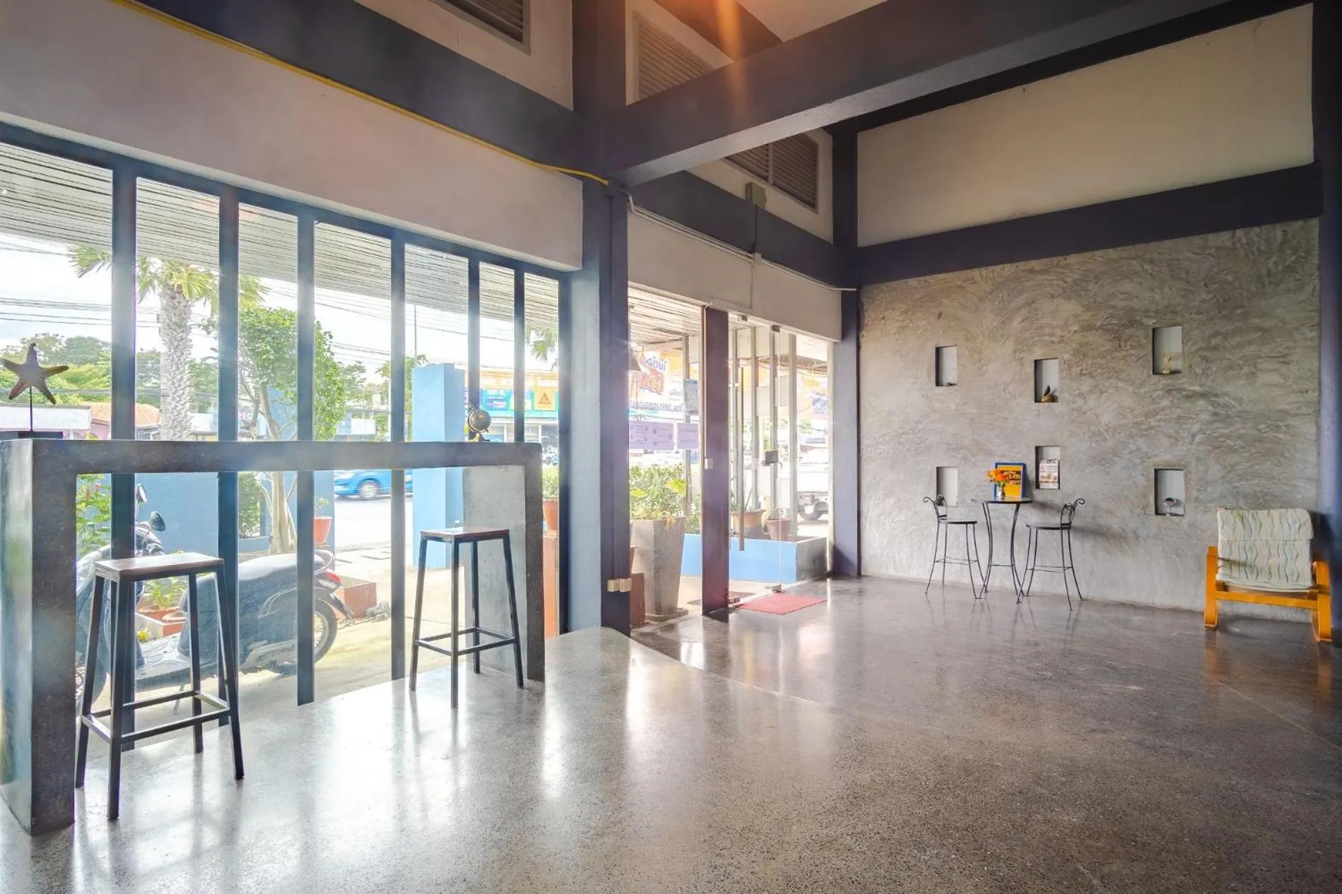 Lobby or reception in Tyler Banpon