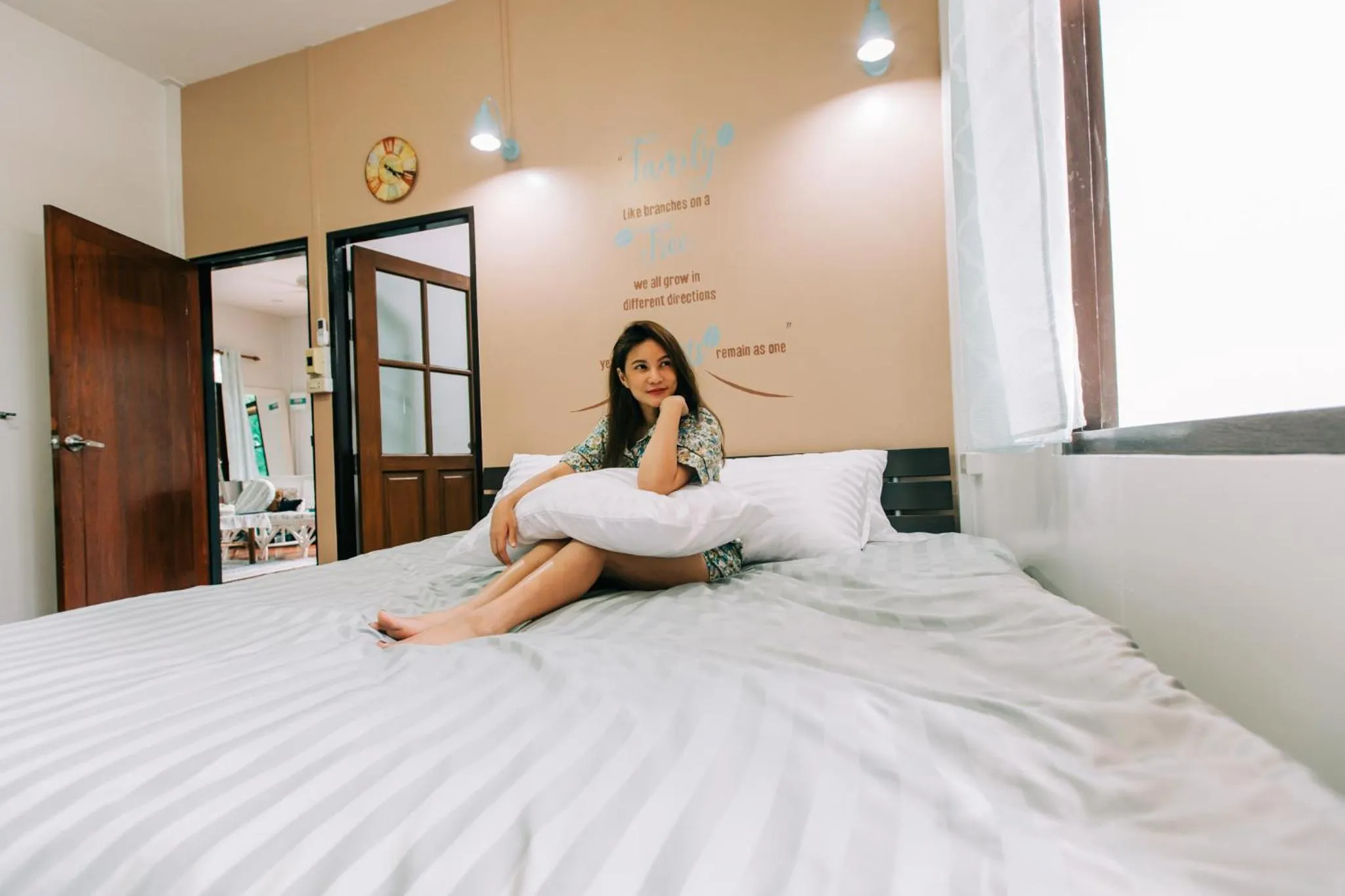 Bed in Banya BnB ที่พักบ้านย่าบีแอนด์บี เมืองประจวบฯ
