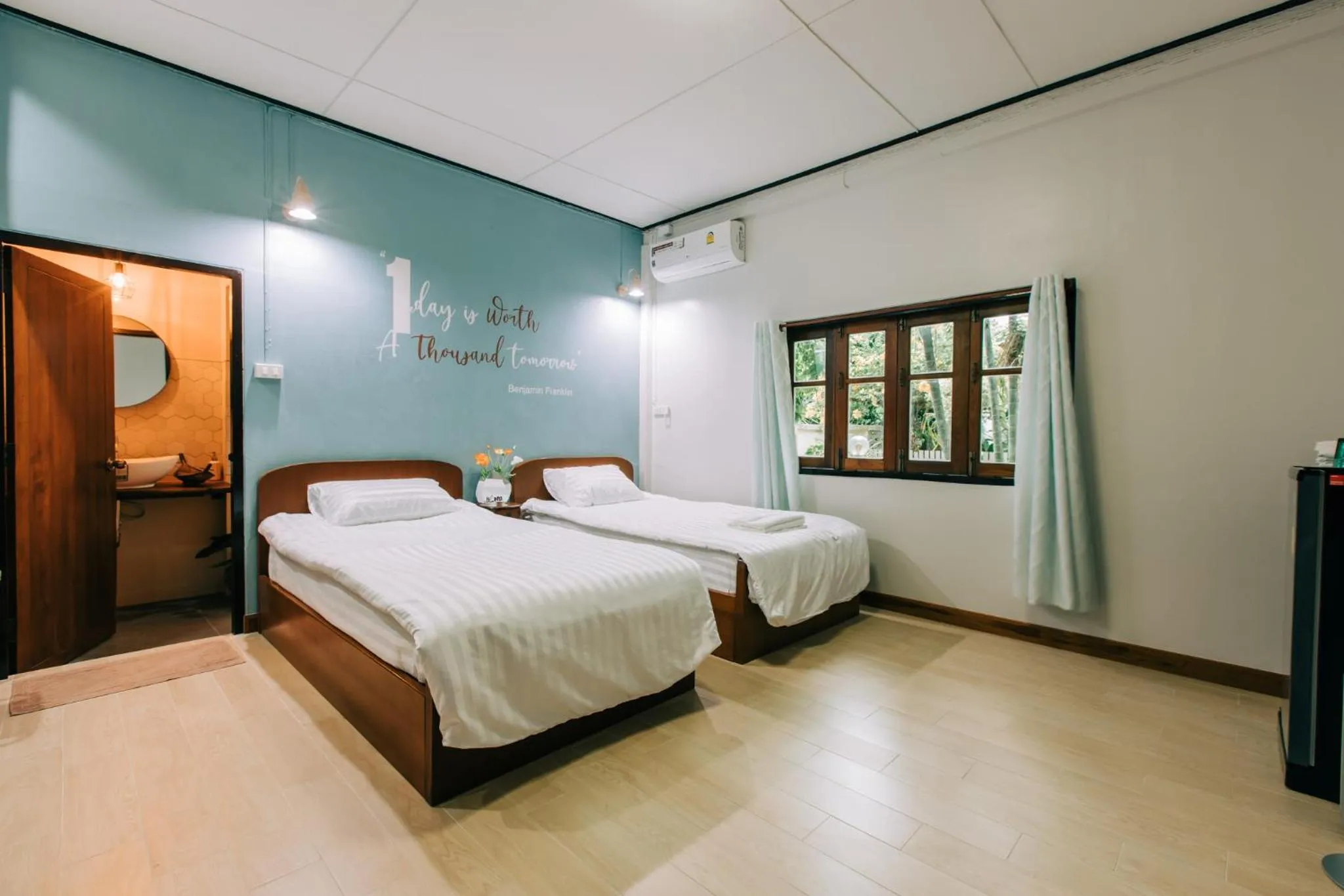 Bed in Banya BnB ที่พักบ้านย่าบีแอนด์บี เมืองประจวบฯ