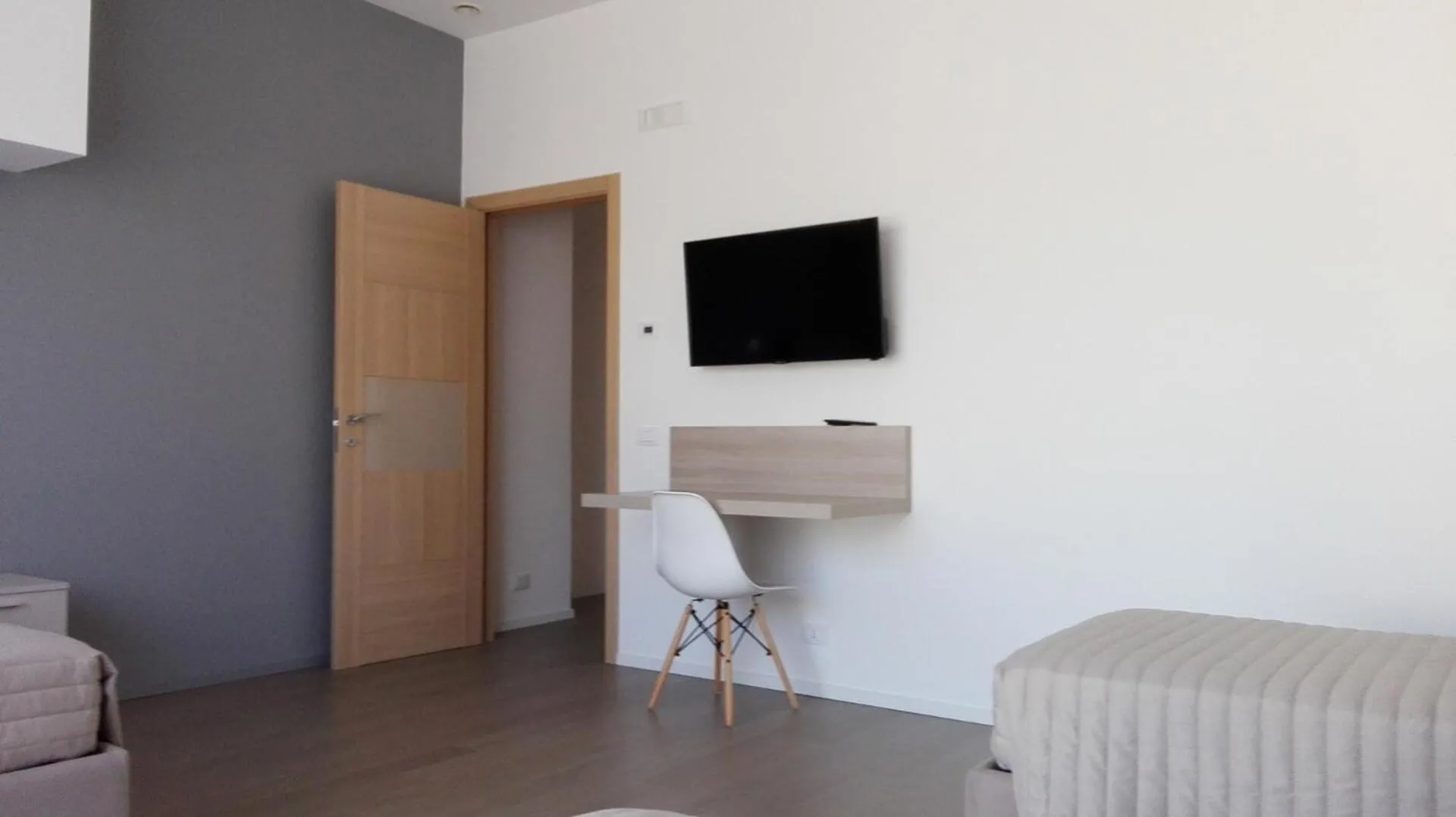 Photo of the whole room in La Casa nel Verde