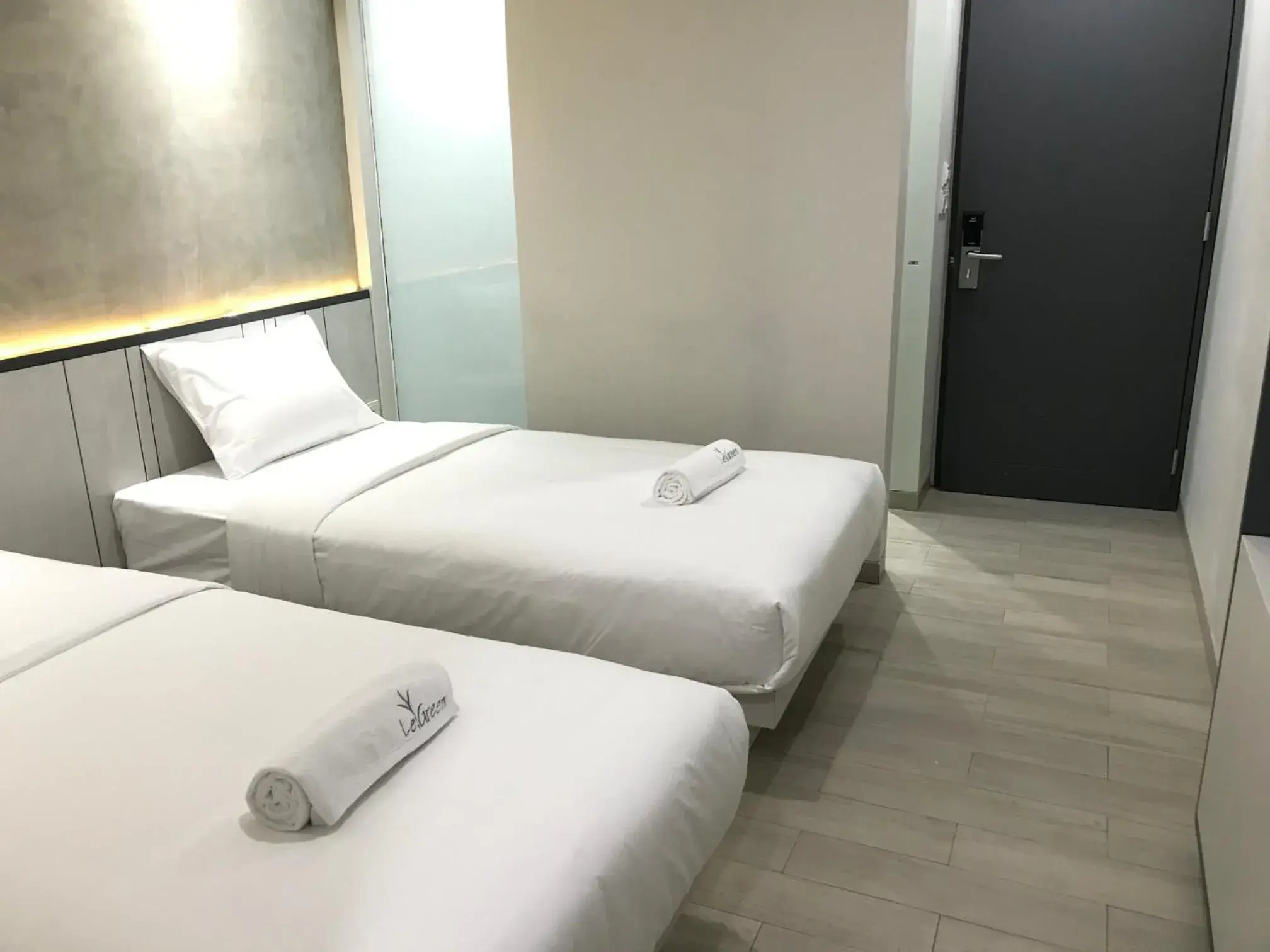 Green Superior Twin Room in LeGreen Suite Semanggi Green Superior Twin Room in LeGreen Suite Semanggi