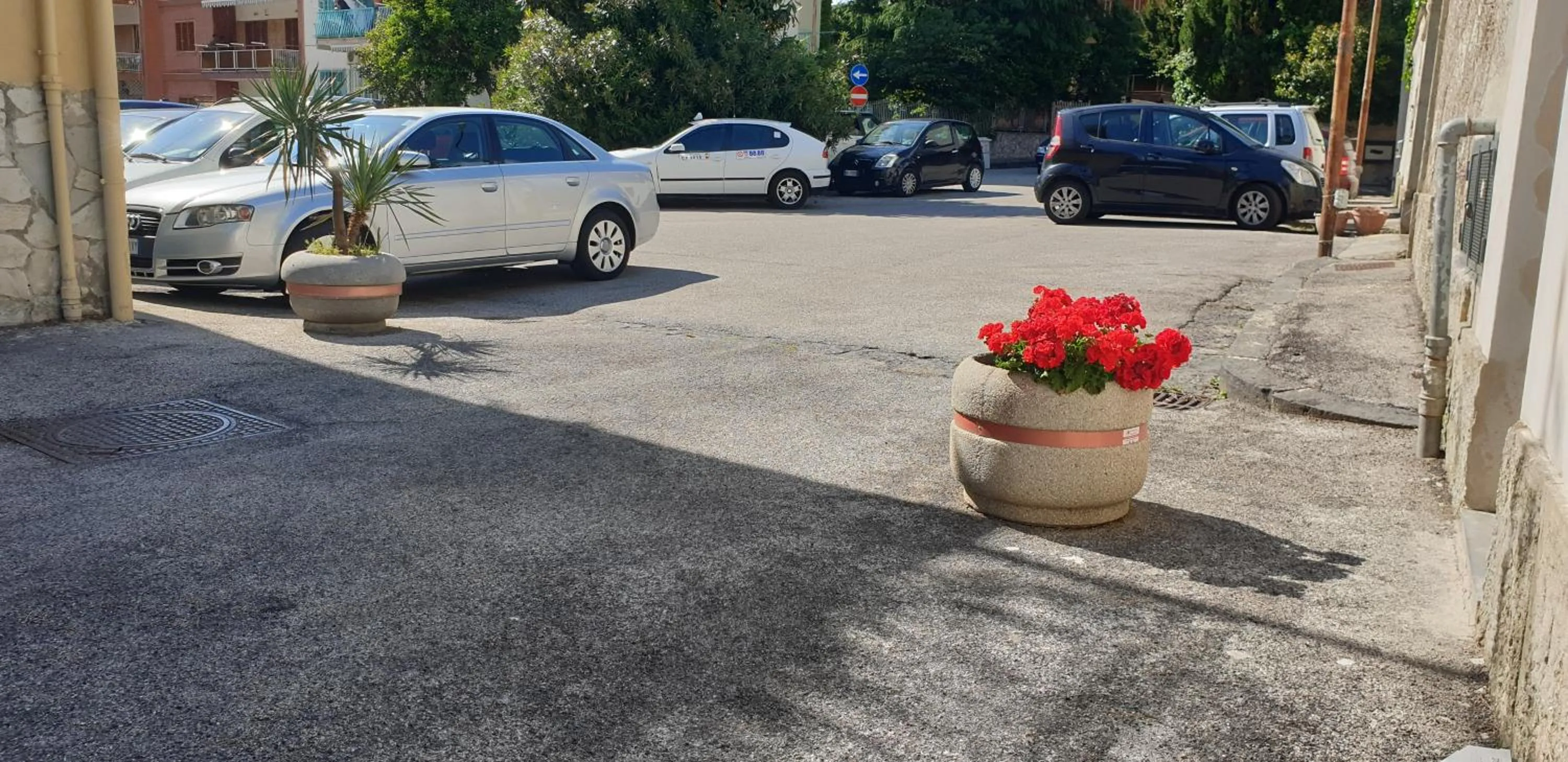 Parking in Relais Villa Montedonzelli