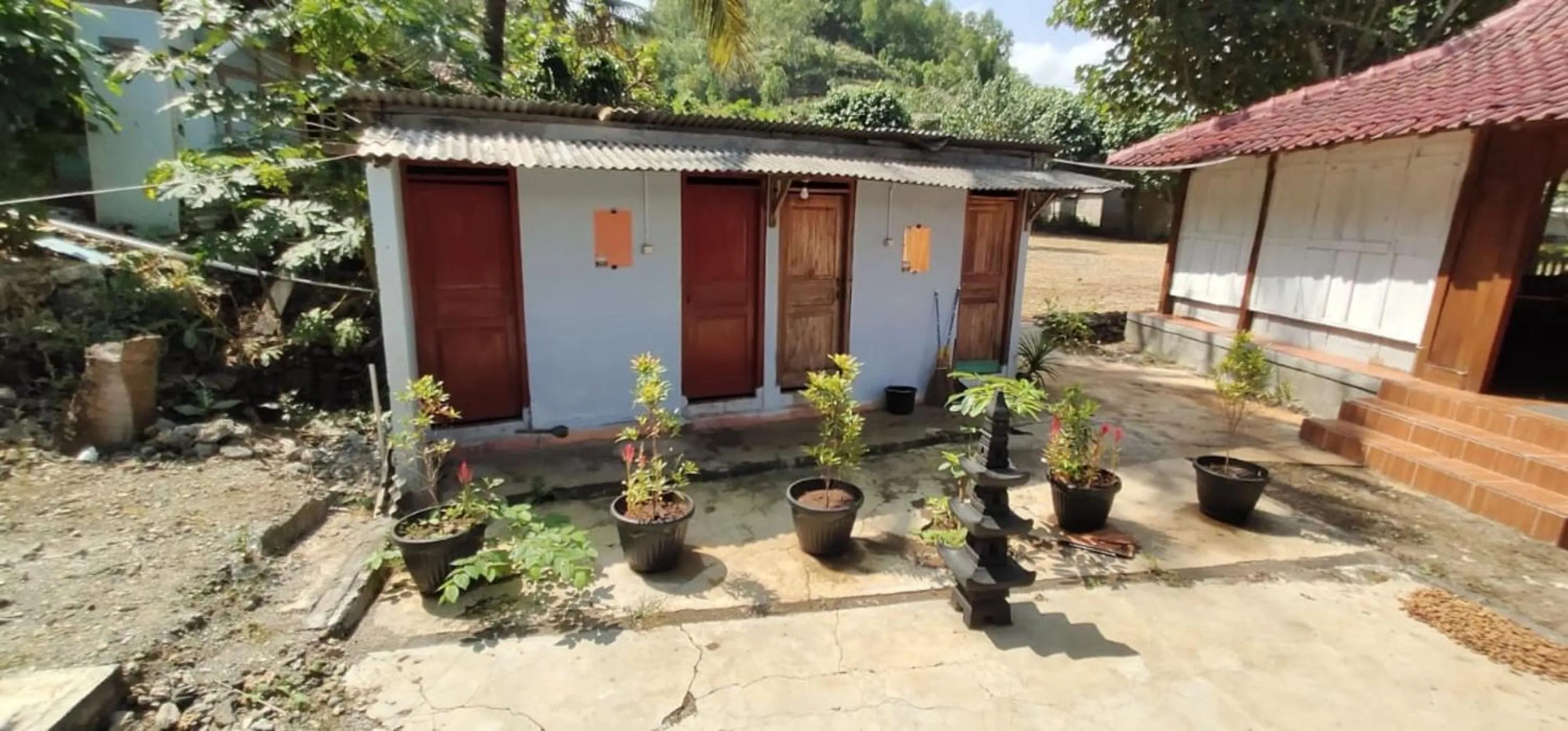 Property building in Limasan Mbah Darmo