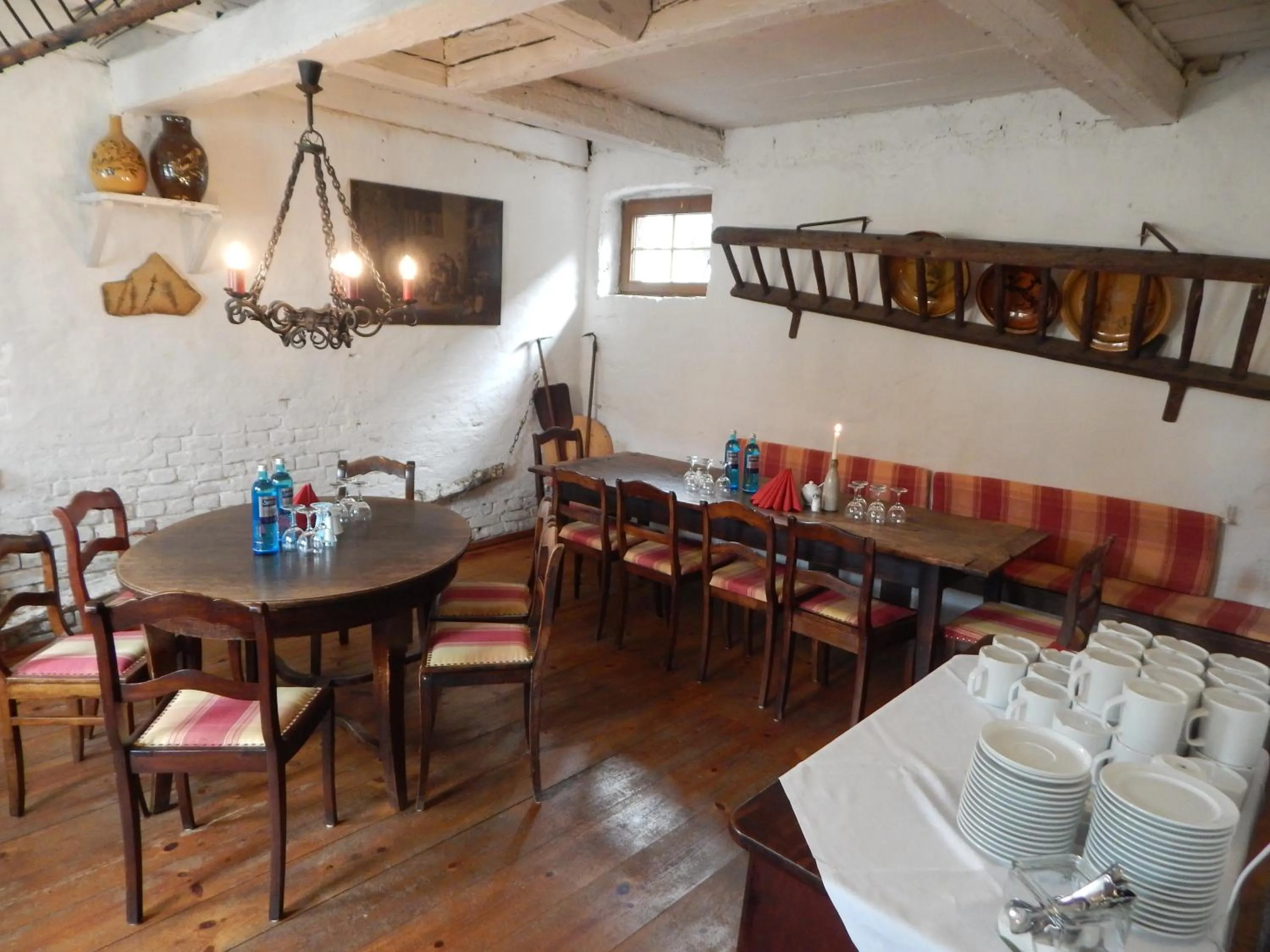 Food and drinks in Hotel Alte Försterei