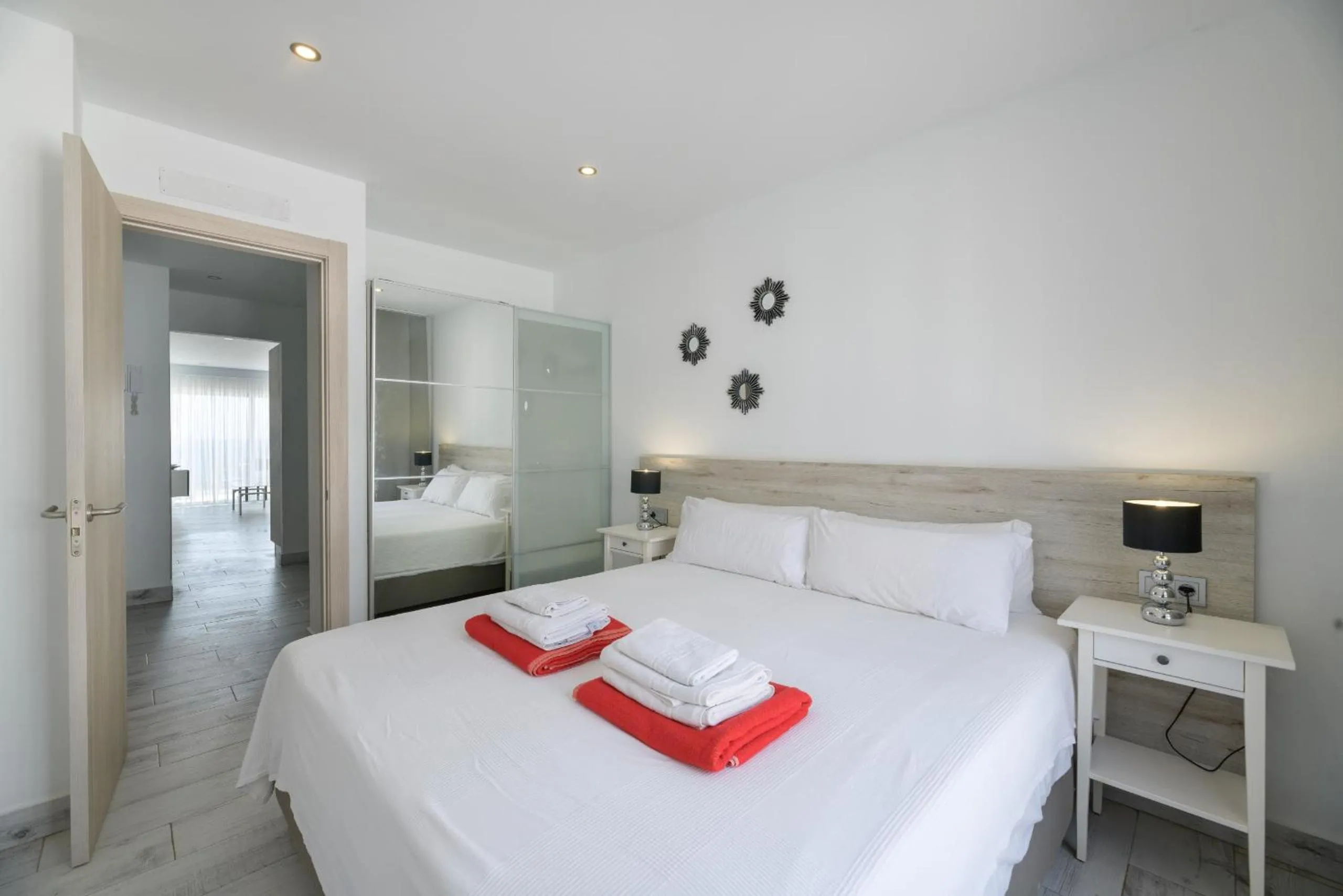 Bed in Casa Mercedes, terrace with Sea Views Puerto del Carmen