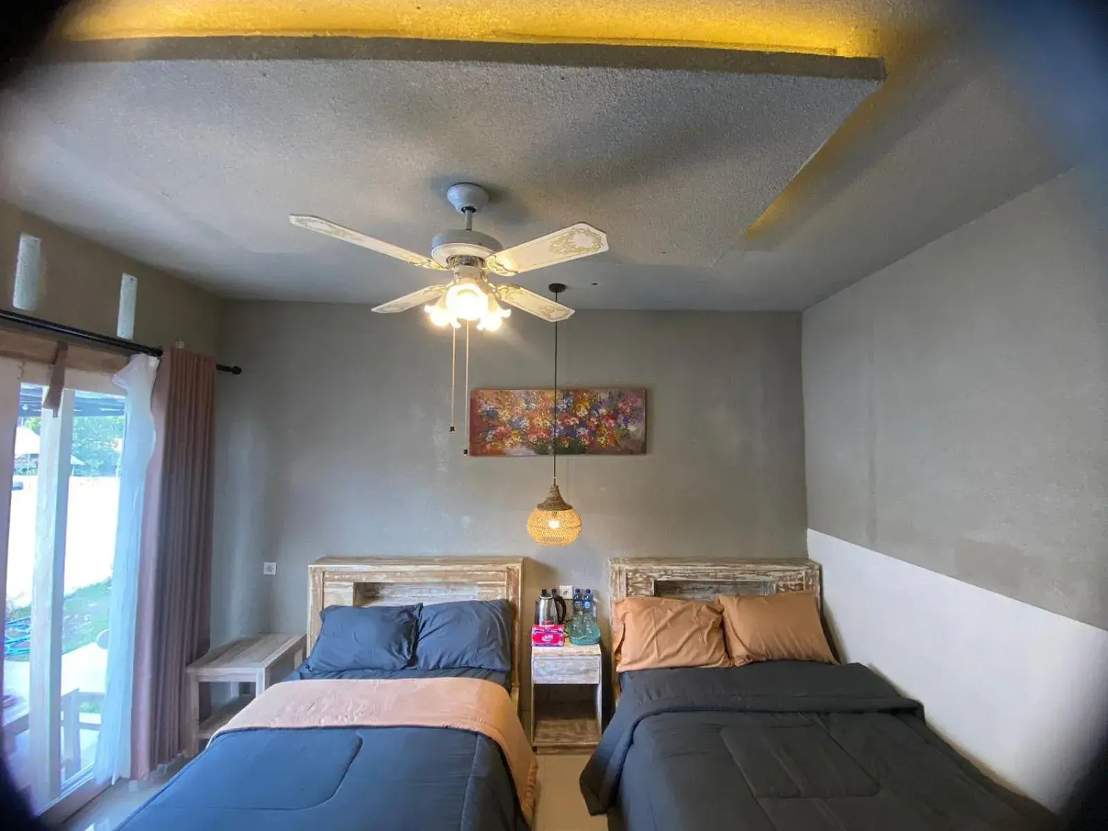 Deluxe Double or Twin Room with Pool View in Batur Homestay and Lodge Deluxe Double or Twin Room with Pool View in Batur Homestay and Lodge