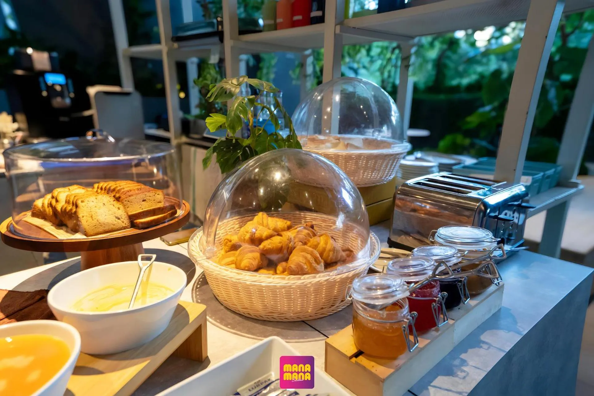 Breakfast in Ceylonz Suites KLCC Rooftop Infinity Pool KL Tower View