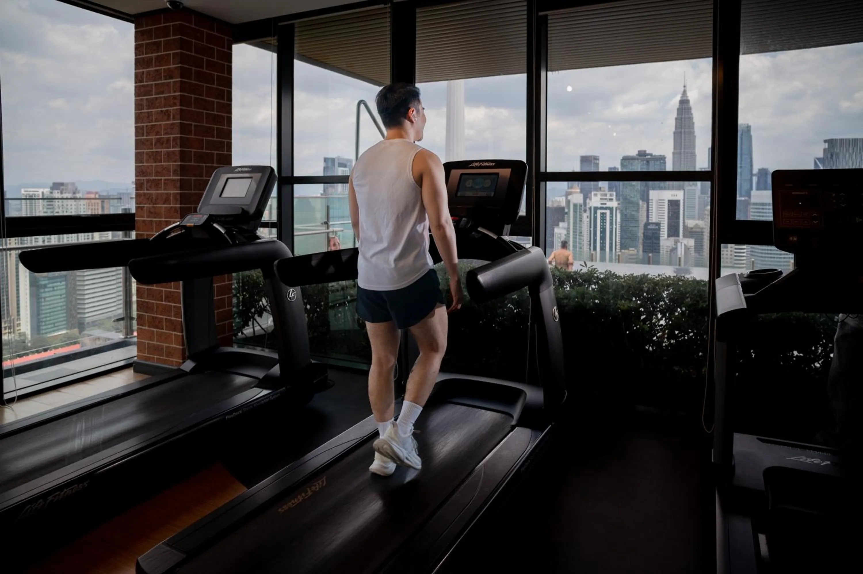 Fitness centre/facilities in Ceylonz Suites KLCC Rooftop Infinity Pool KL Tower View