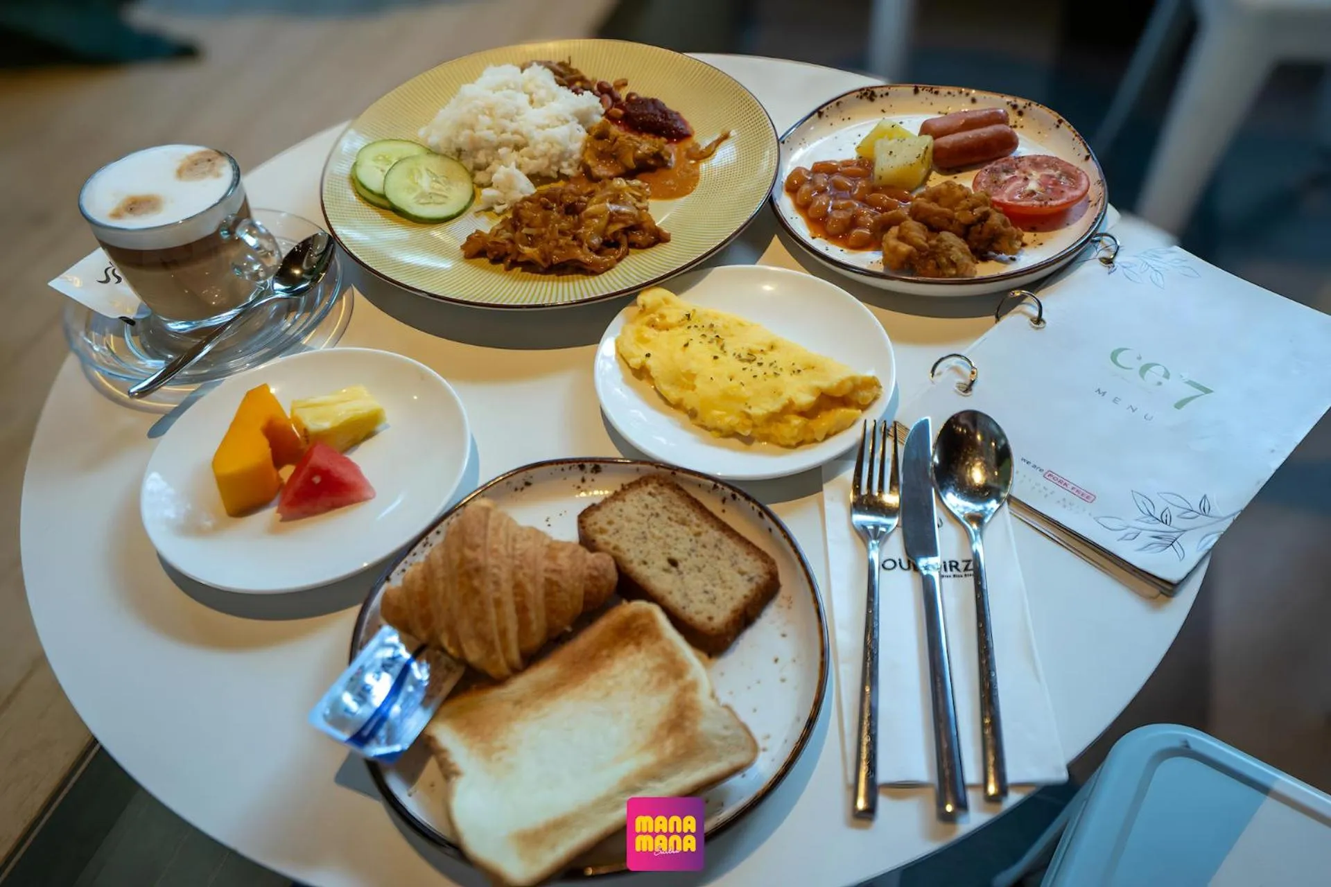 Breakfast in Ceylonz Suites KLCC Rooftop Infinity Pool KL Tower View