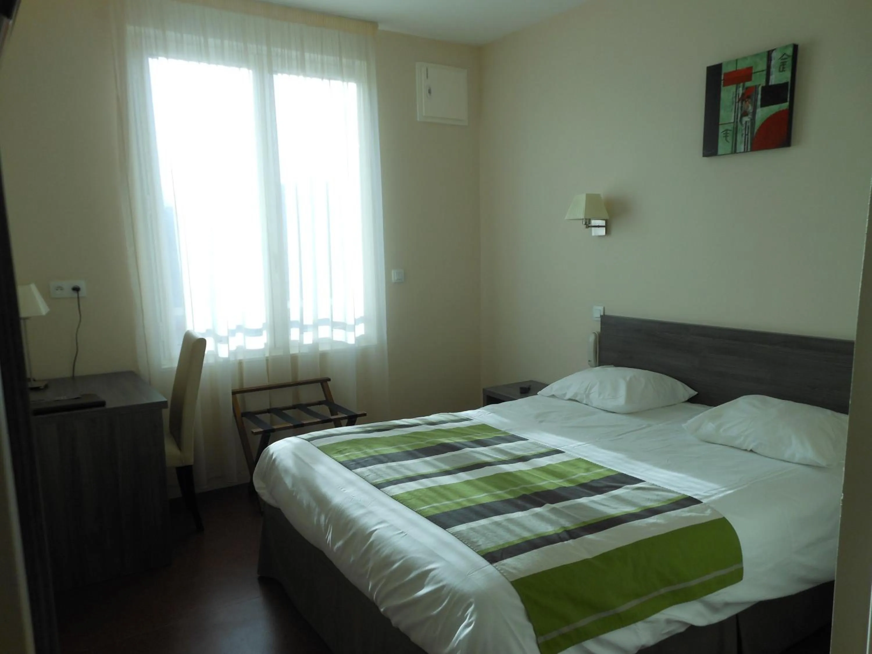 Bedroom, Bed in Hotel du Parc