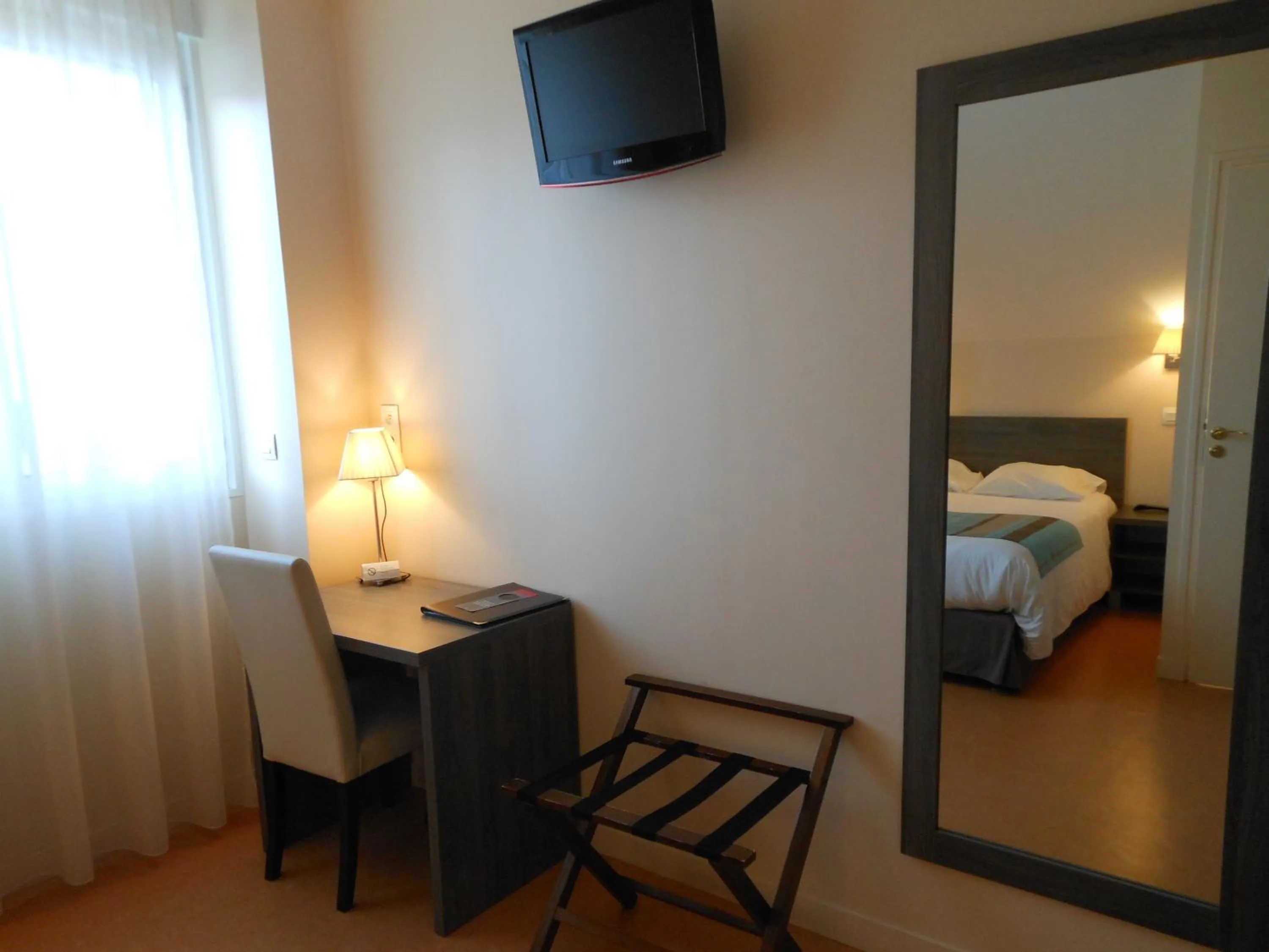 Bedroom, Bed in Hotel du Parc