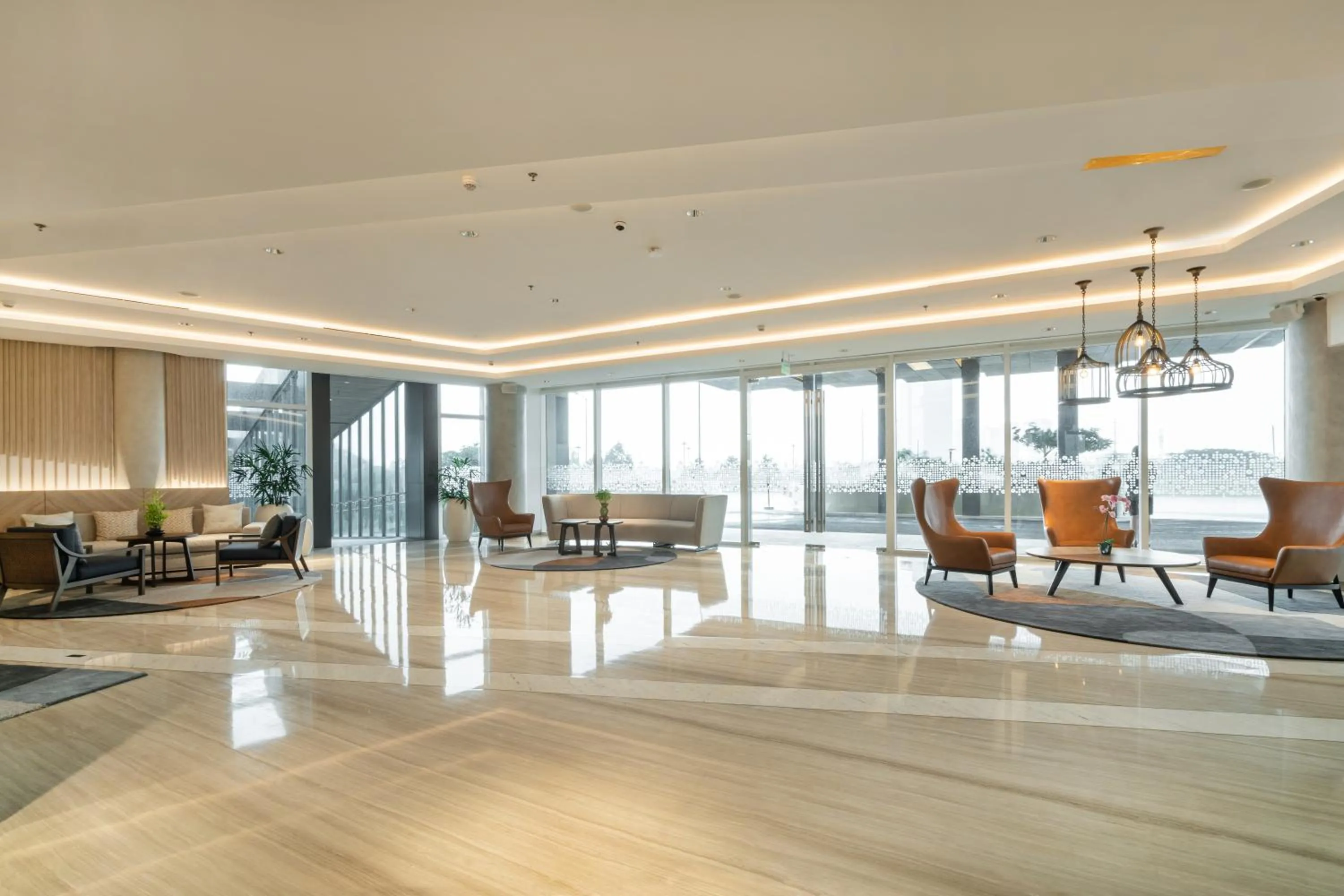 Lobby or reception in Harris Suites Puri Mansion