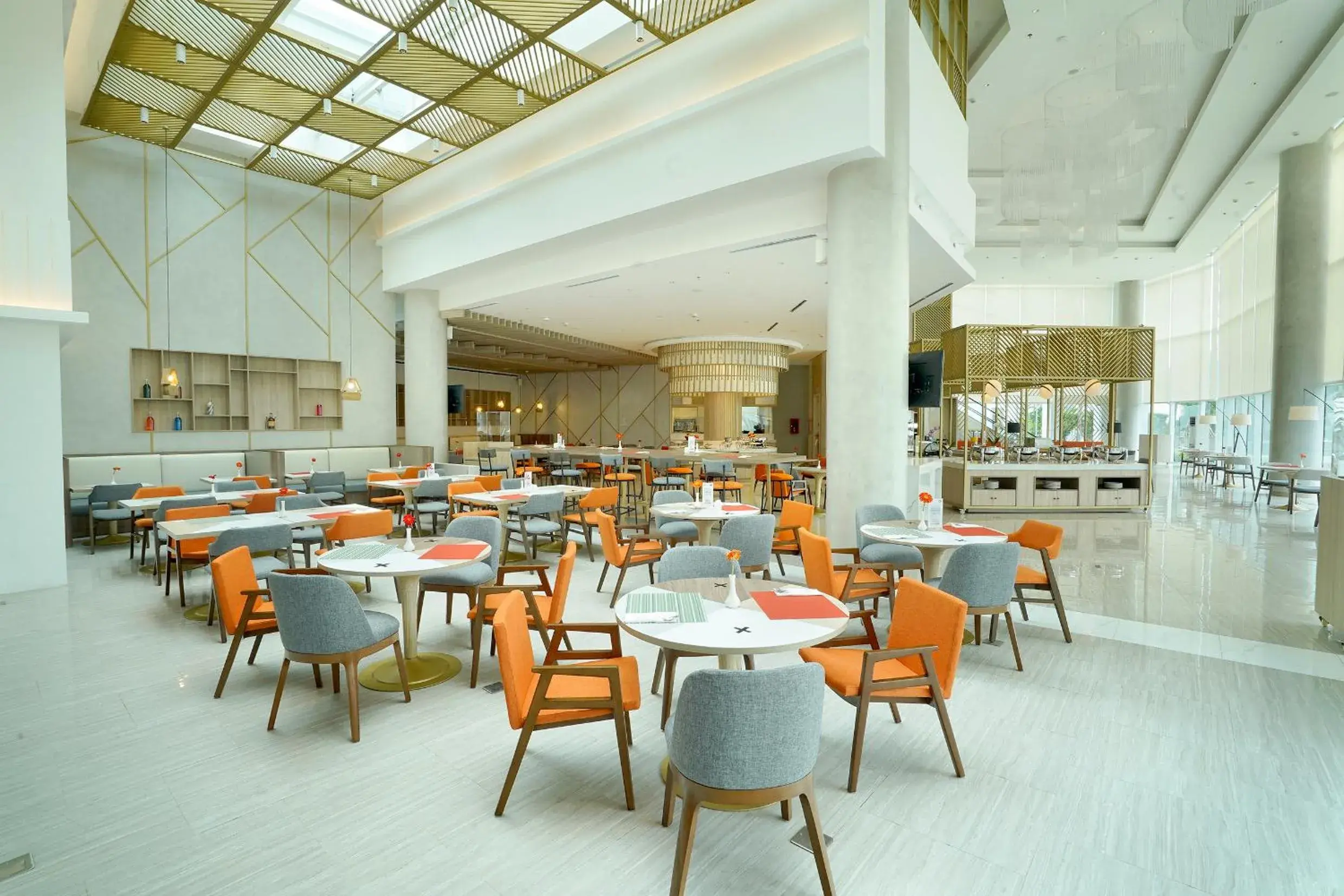 Restaurant/places to eat in Harris Suites Puri Mansion Restaurant/places to eat in Harris Suites Puri Mansion