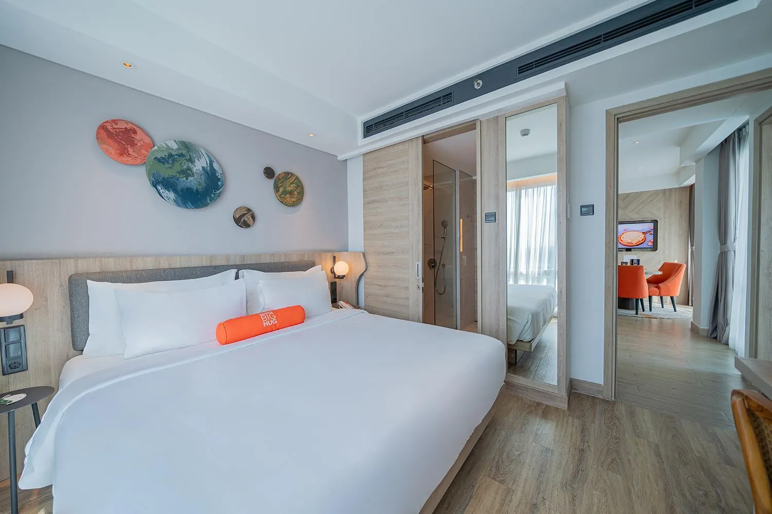 Bedroom, Bed in Harris Suites Puri Mansion