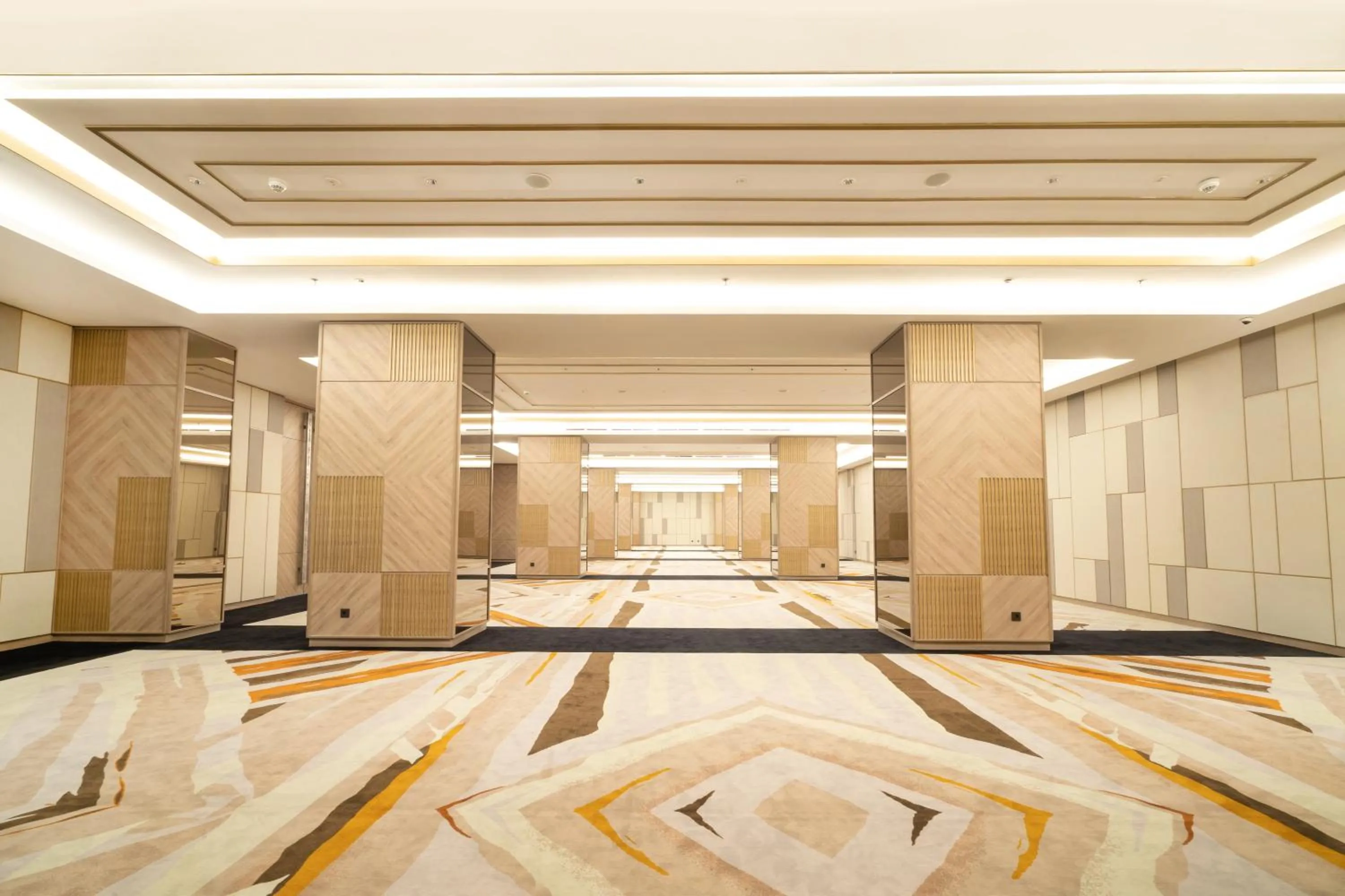 Meeting/conference room in Harris Suites Puri Mansion