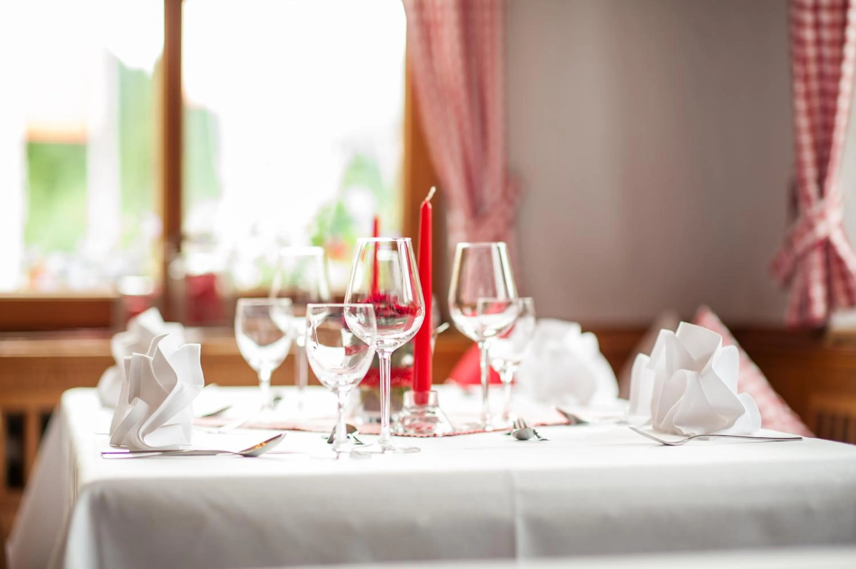 Restaurant/places to eat in DEVA Hotel Alpenglück