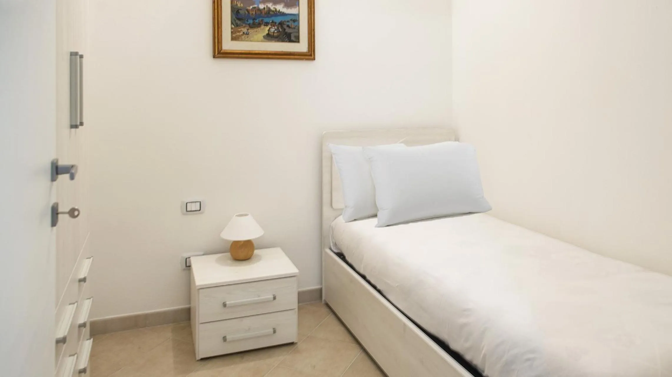 Other, Bed in La Maddalena 20