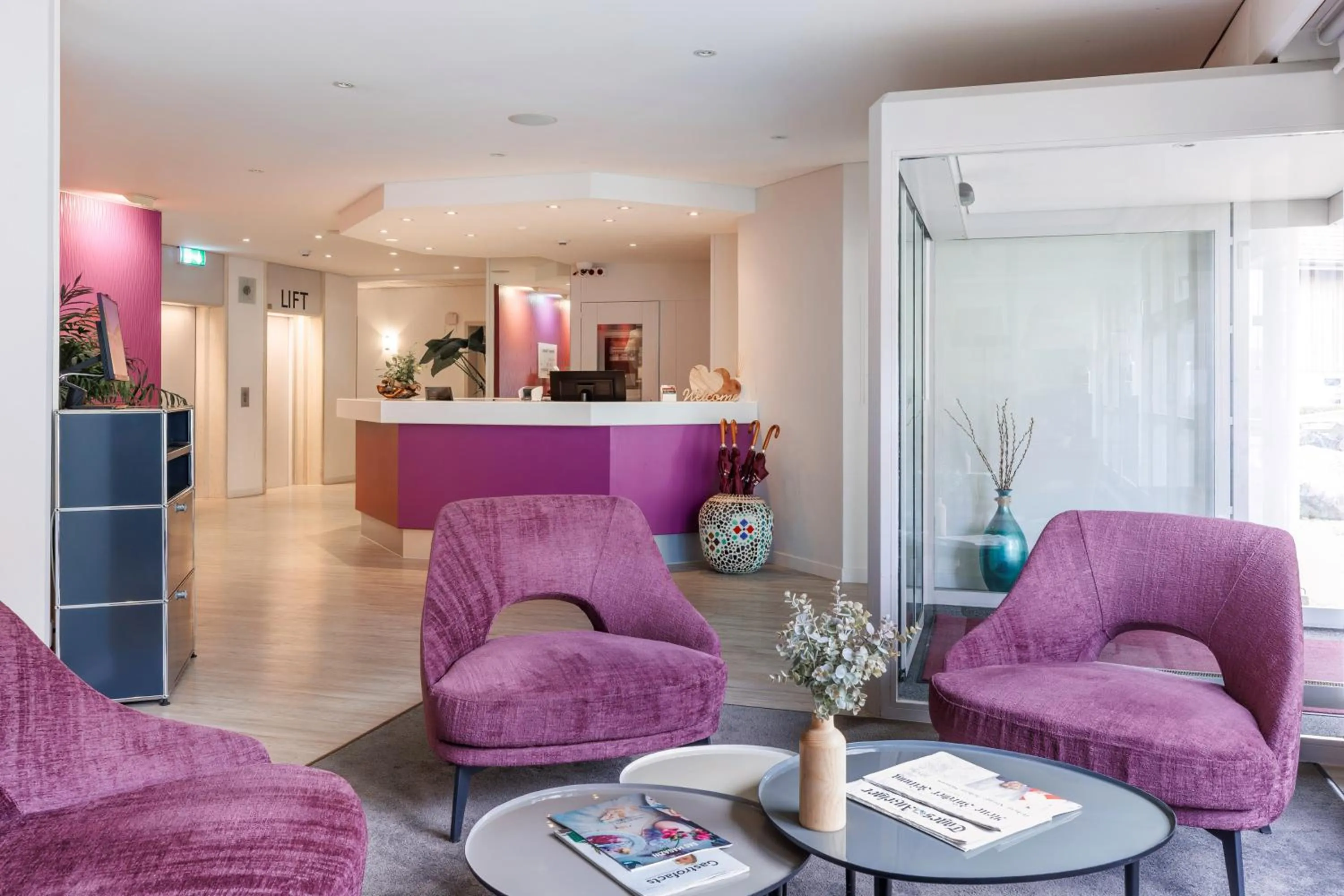 Lobby or reception in Sorell Hotel Sonnental Dübendorf