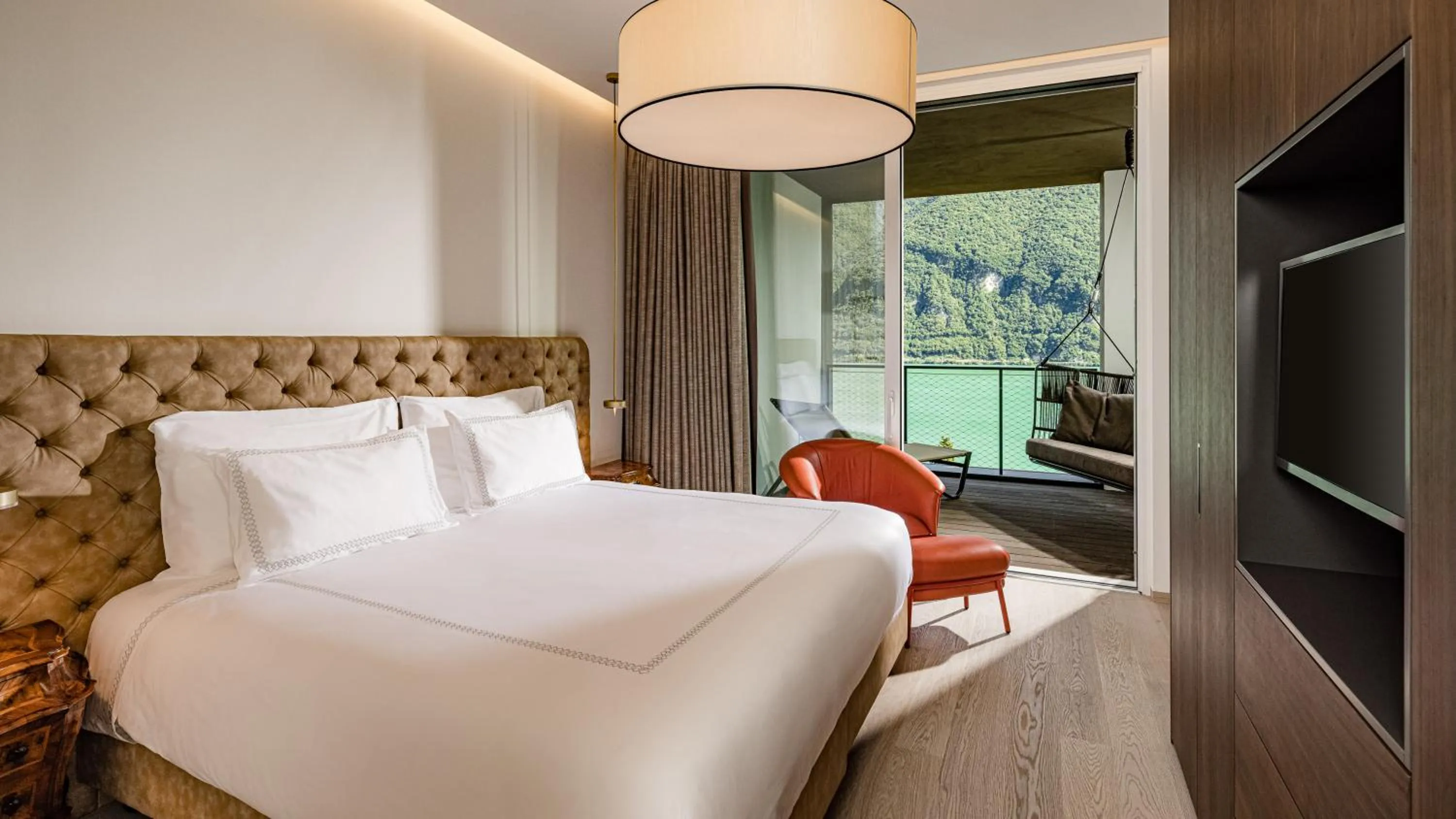 Bed in ARIA Retreat & SPA - The Leading Hotels of the World, located within Parco San Marco Resort