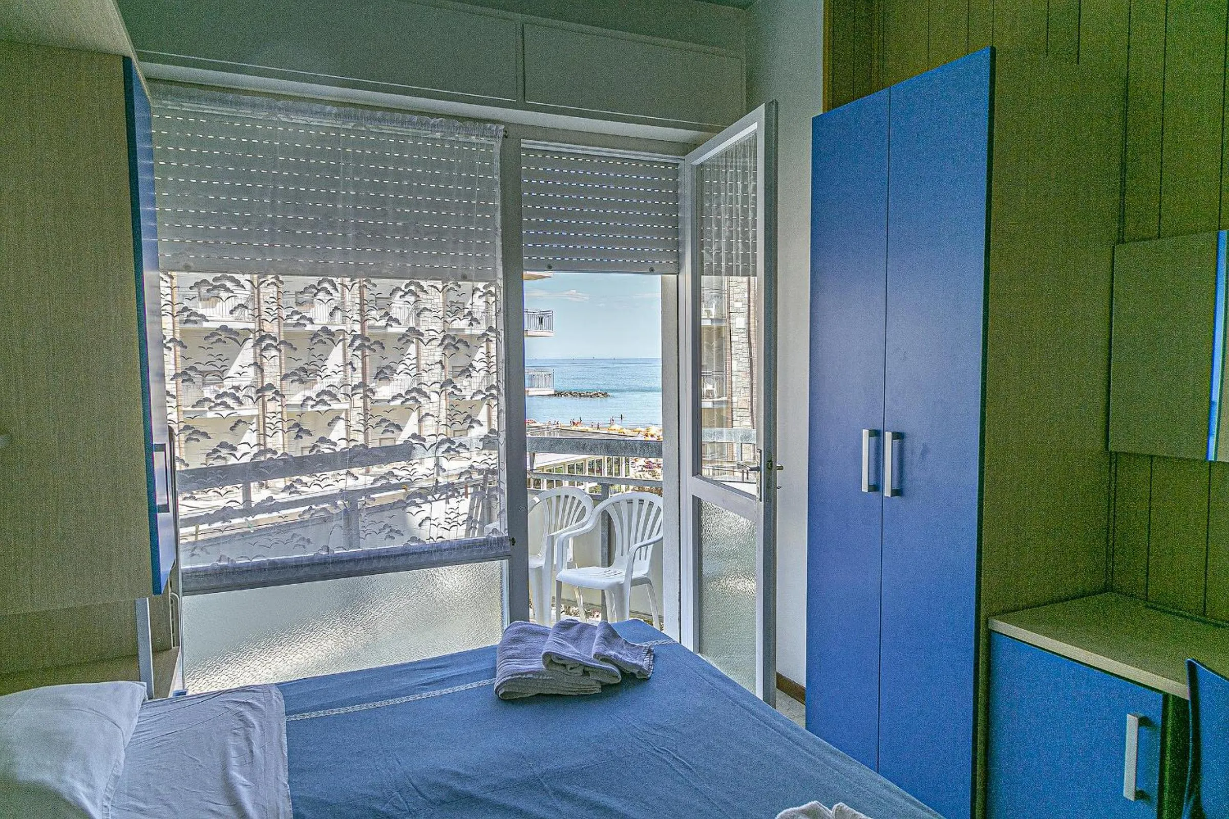 Photo of the whole room, Bed in Hotel Tropical