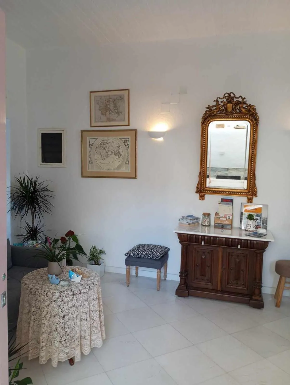 Lobby or reception in Maria Elena - Suite Home