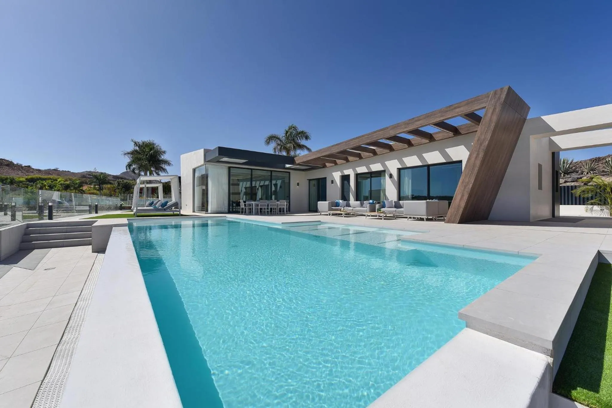 Property building in Salobre Sunset Villa V&L Salobre by VillaGranCanaria