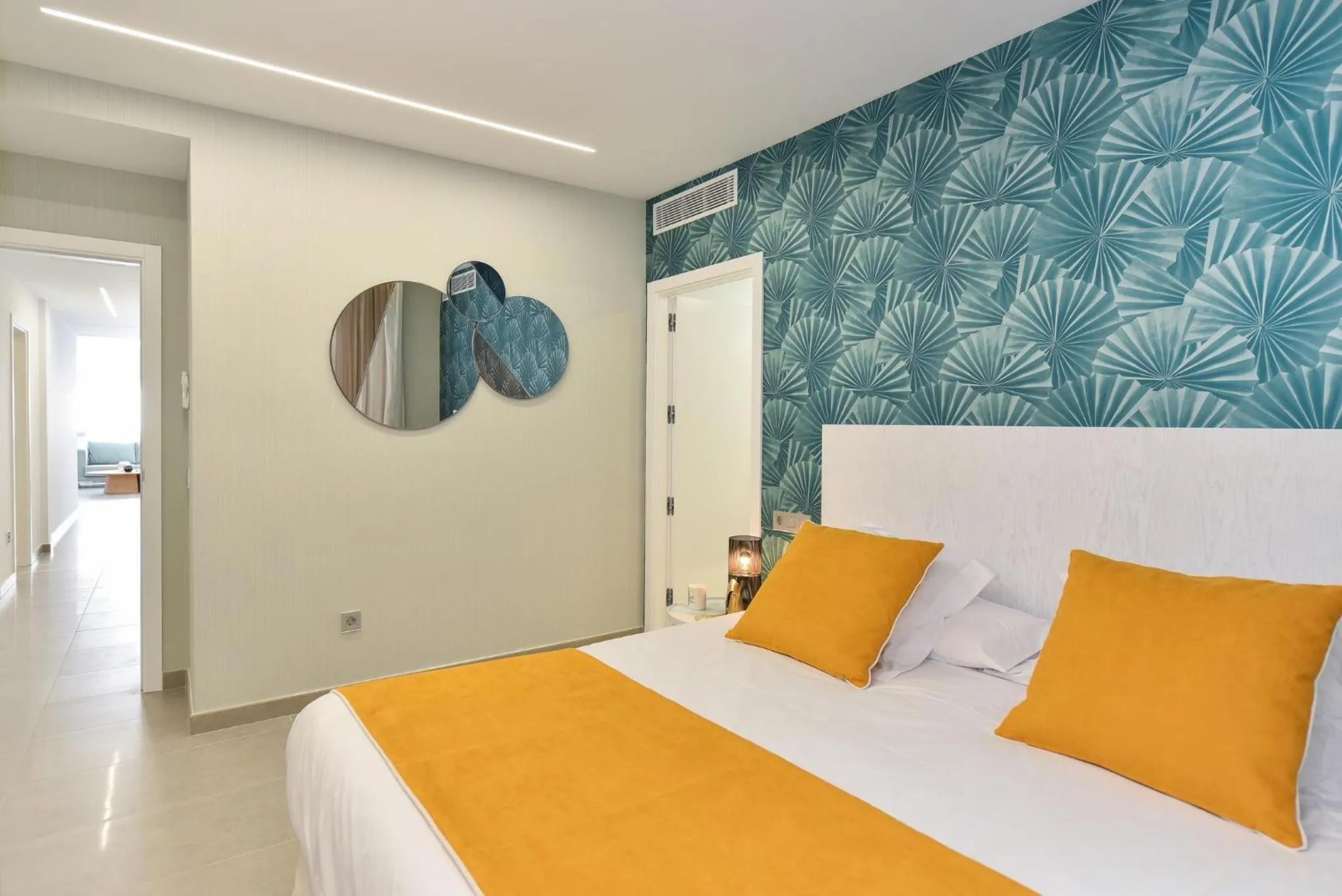 Bed in Salobre Sunset Villa V&L Salobre by VillaGranCanaria