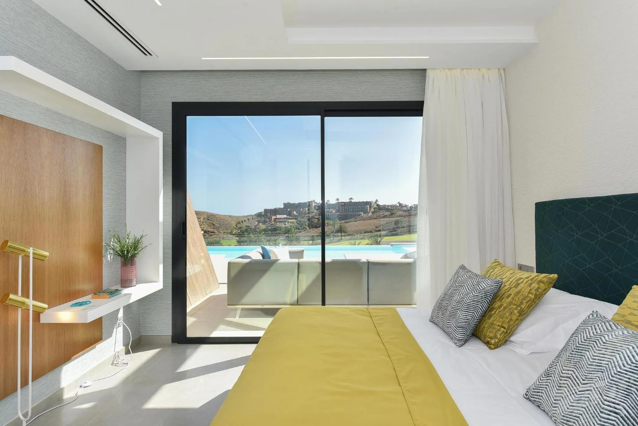 Bed in Salobre Sunset Villa V&L Salobre by VillaGranCanaria