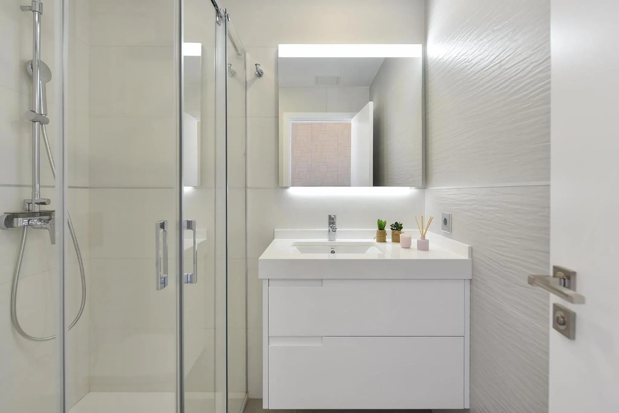 Shower in Salobre Sunset Villa V&L Salobre by VillaGranCanaria