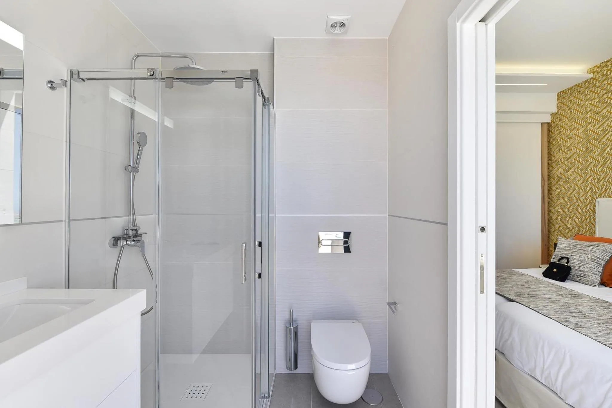 Shower, Bed in Salobre Sunset Villa V&L Salobre by VillaGranCanaria