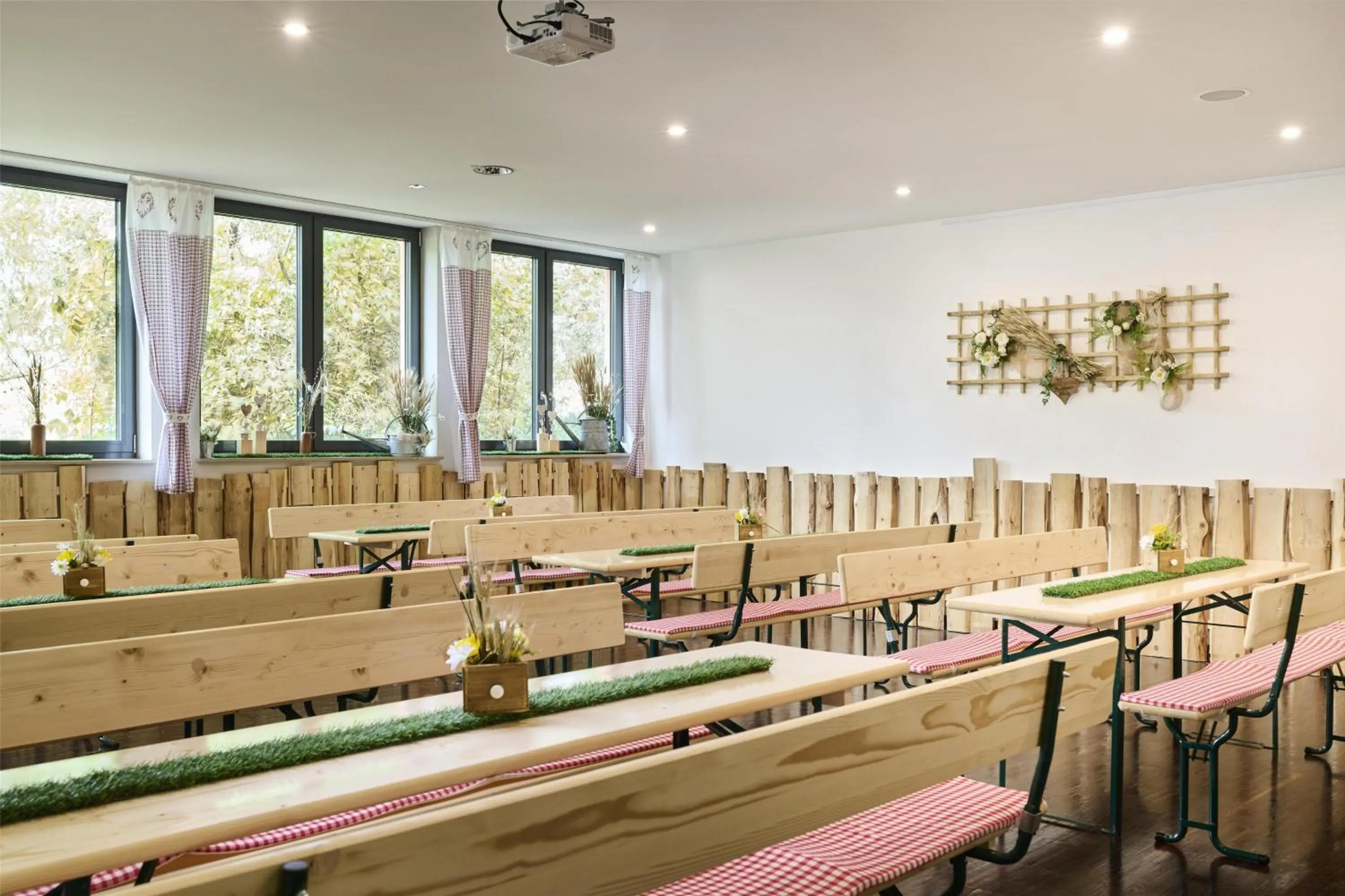 Bedroom in NH Stuttgart Airport