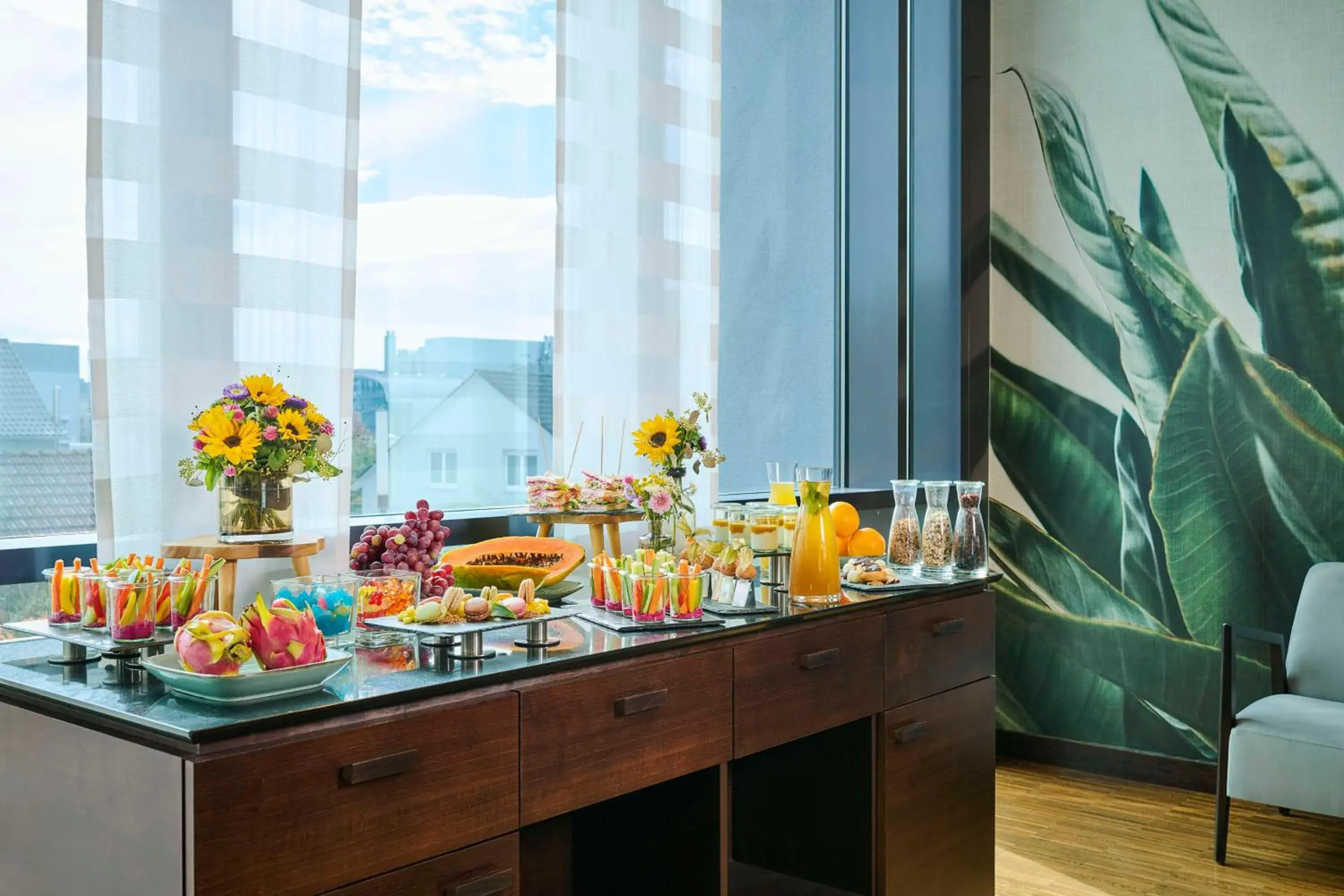 Restaurant/places to eat in NH Stuttgart Airport Restaurant/places to eat in NH Stuttgart Airport