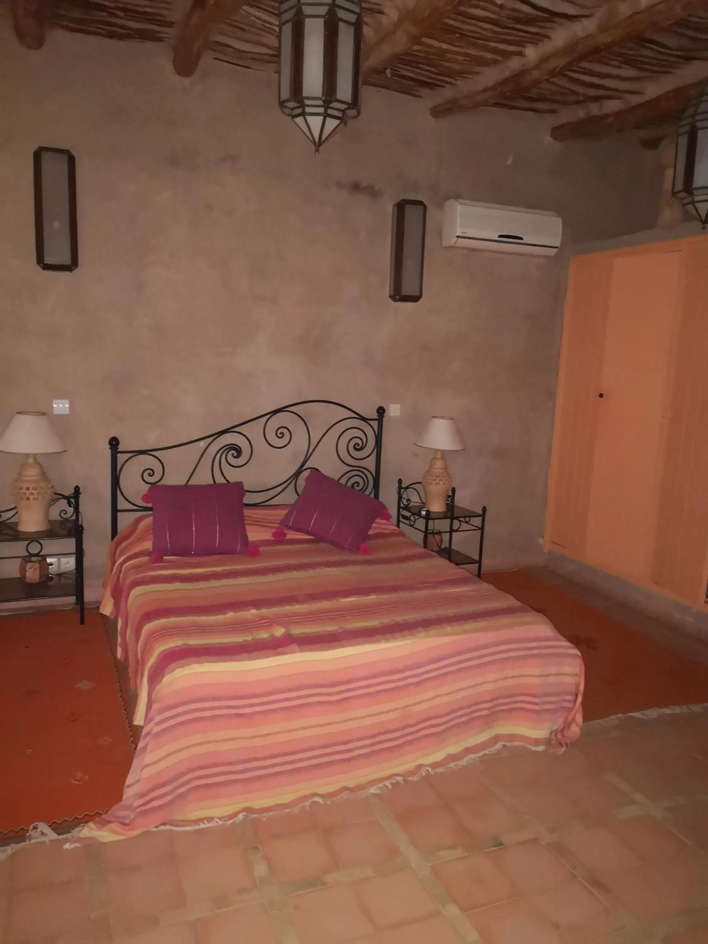 Bed in Riad Ain Khadra