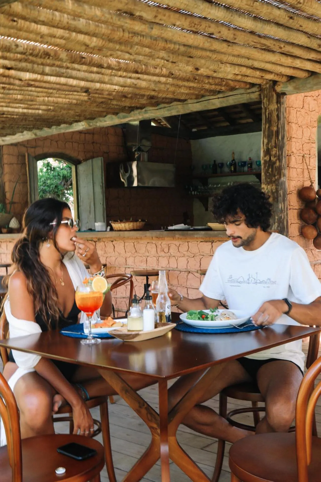 Restaurant/places to eat in Villa dos Nativos Boutique Hotel