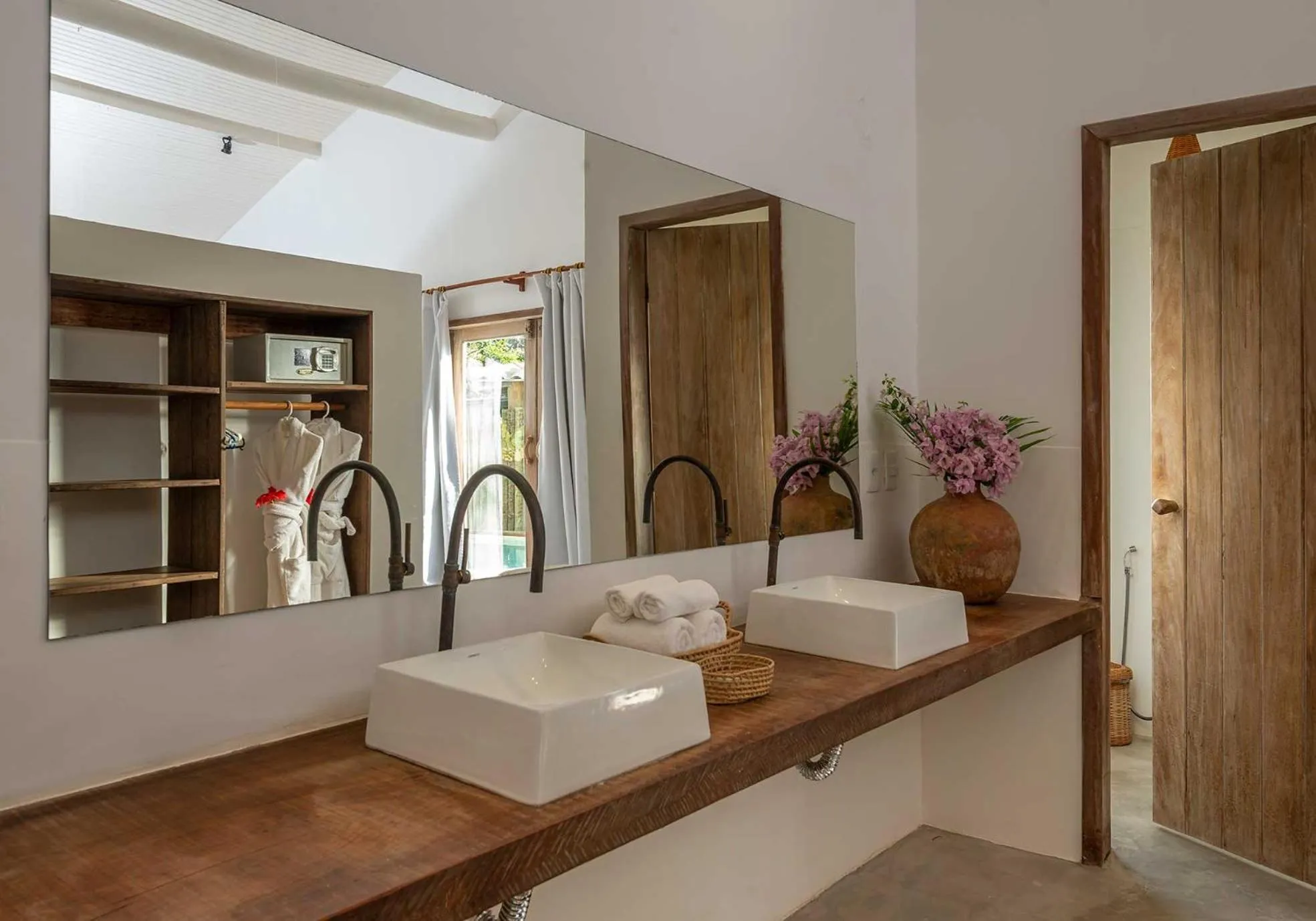 Bathroom in Villa dos Nativos Boutique Hotel