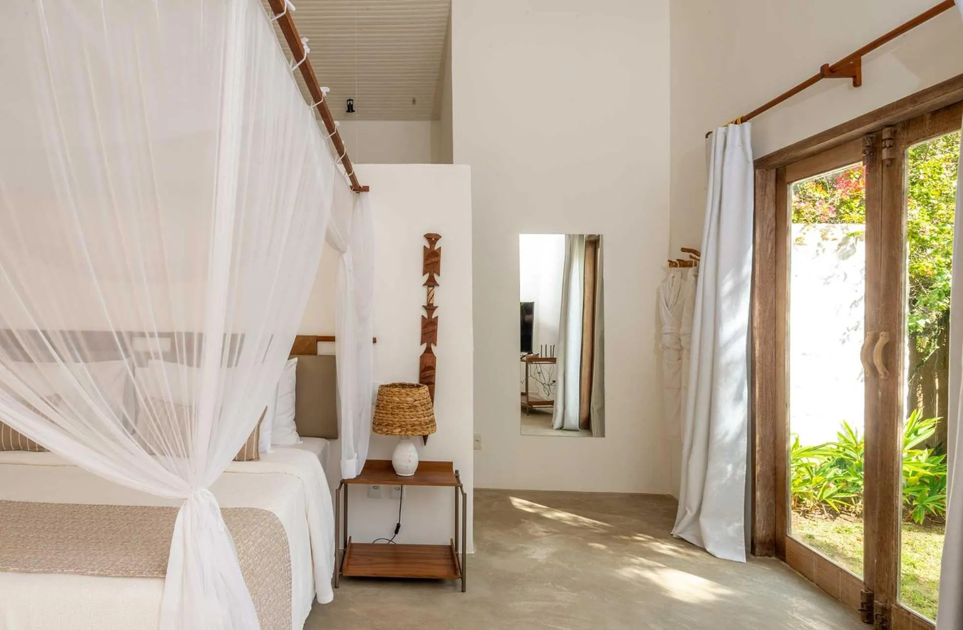 Decorative detail, Bed in Villa dos Nativos Boutique Hotel