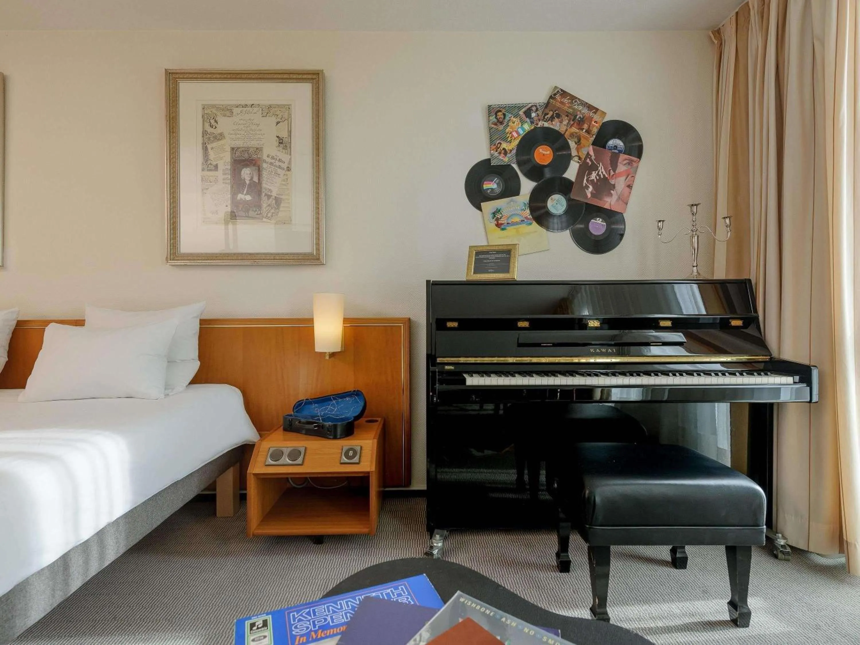 Other, Bed in Novotel Freiburg am Konzerthaus