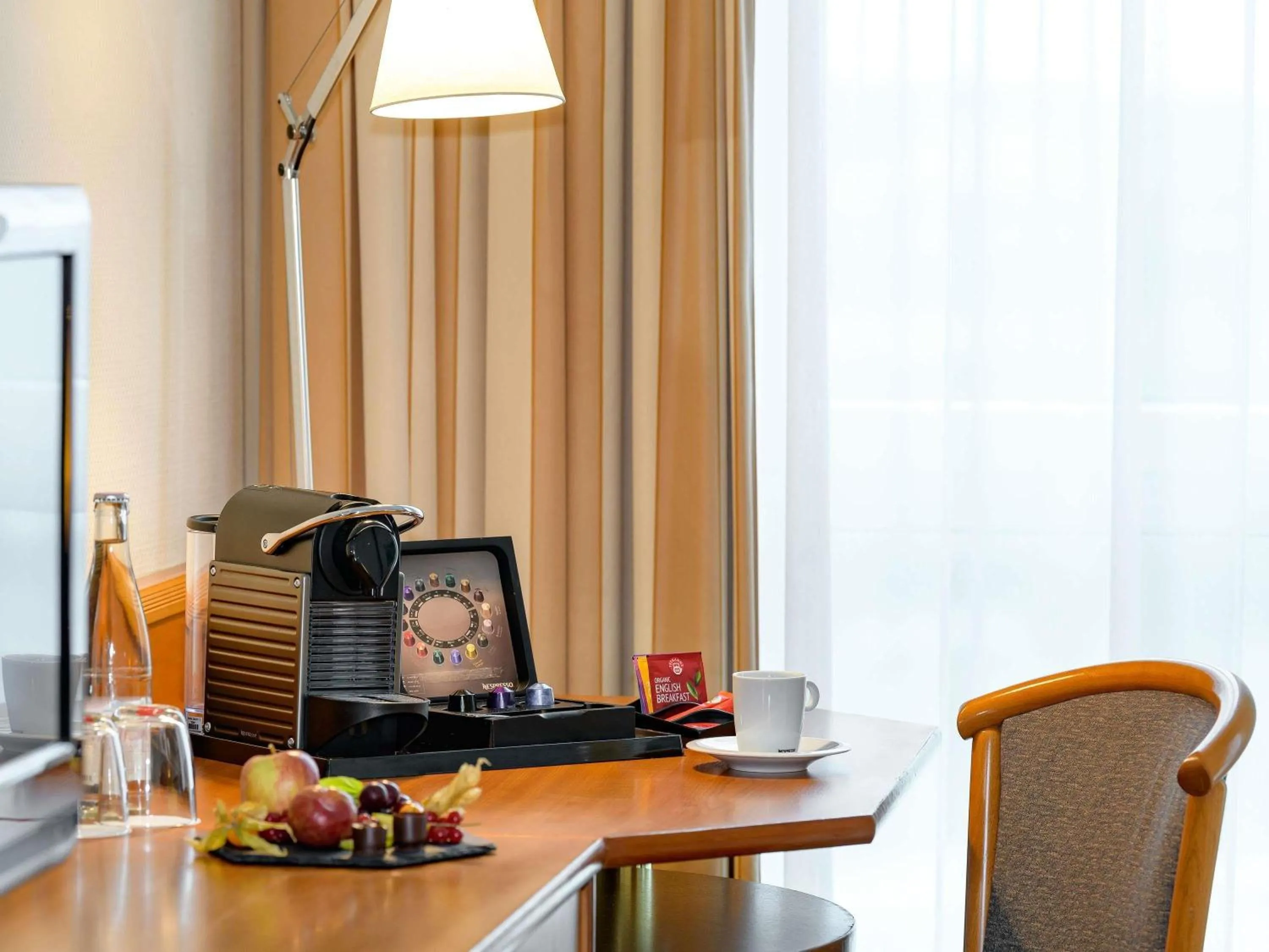 Bedroom in Novotel Freiburg am Konzerthaus