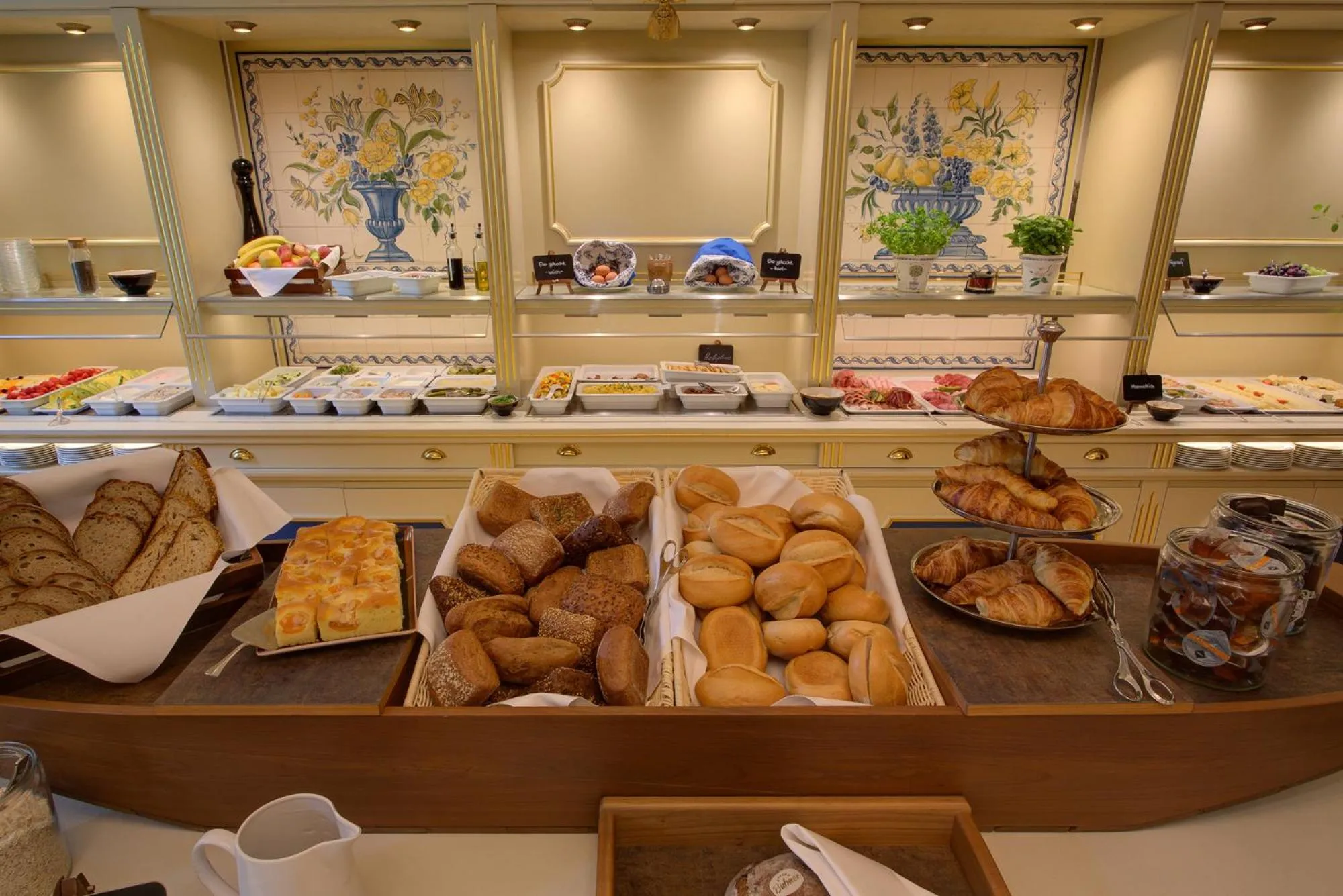 Breakfast in Schloss Lübbenau