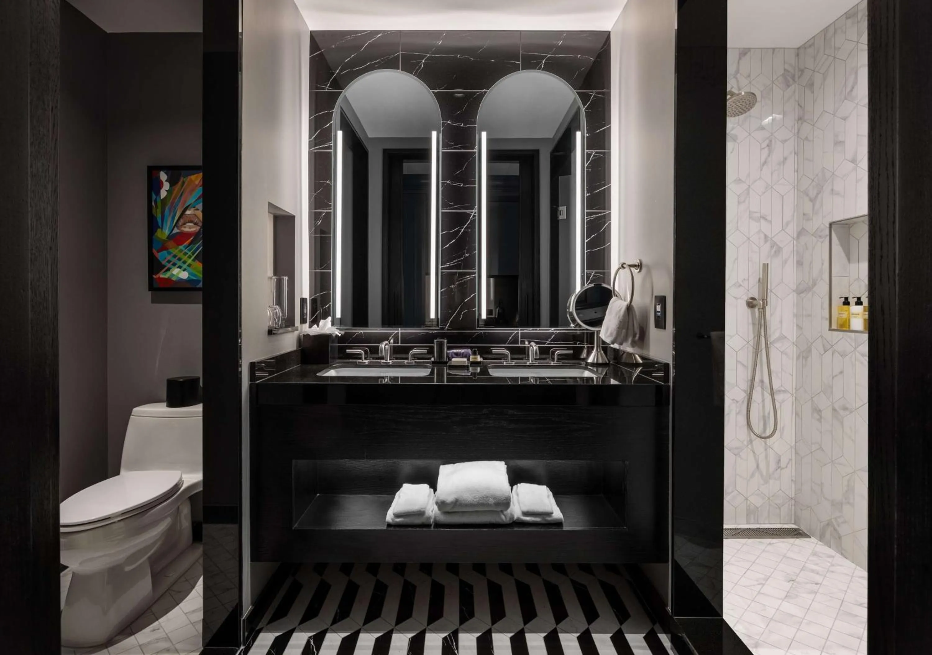 Bathroom in Daxton Hotel Birmingham, Curio Collection by Hilton