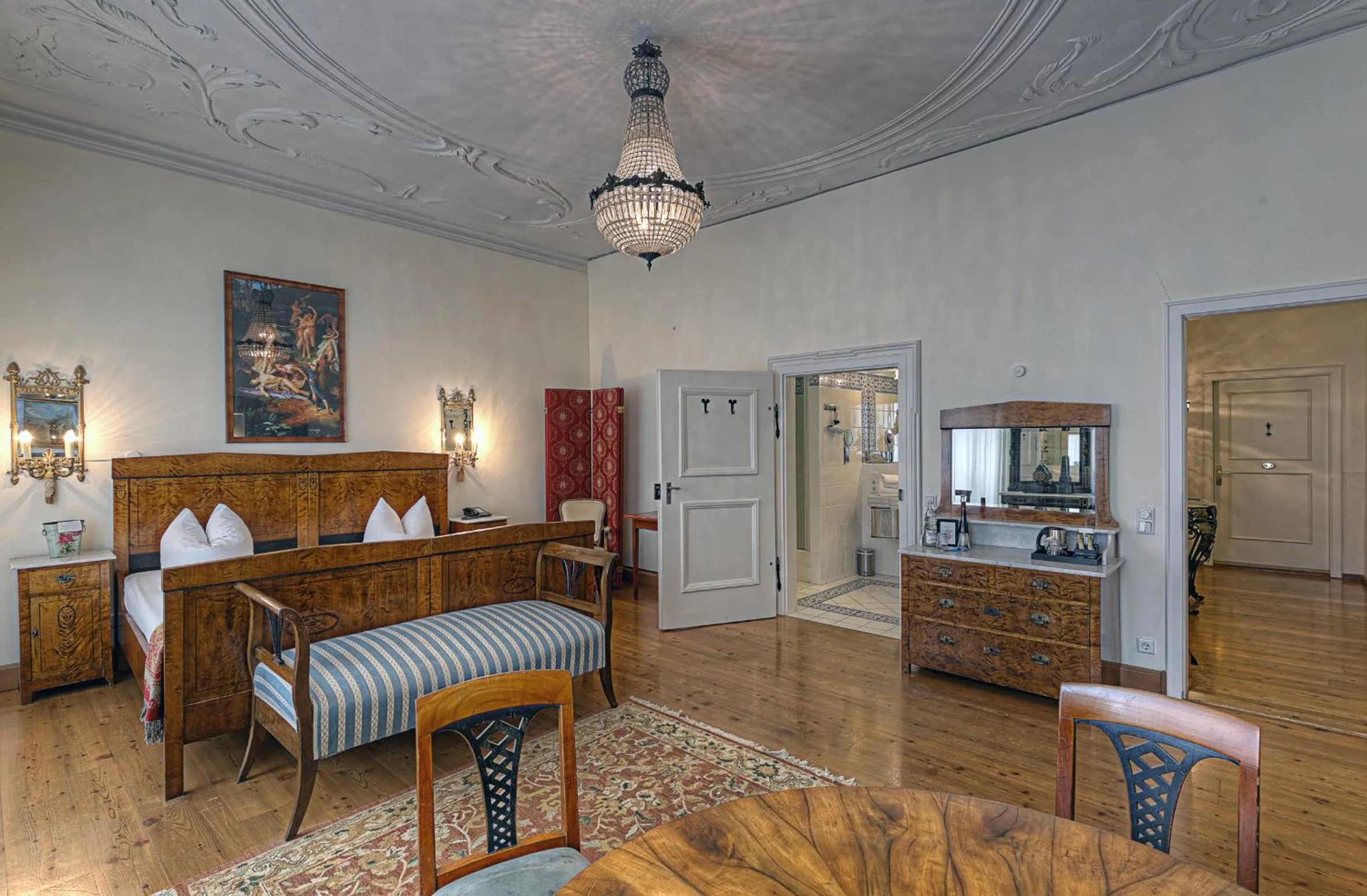 Hotel Orphée - Großes Haus