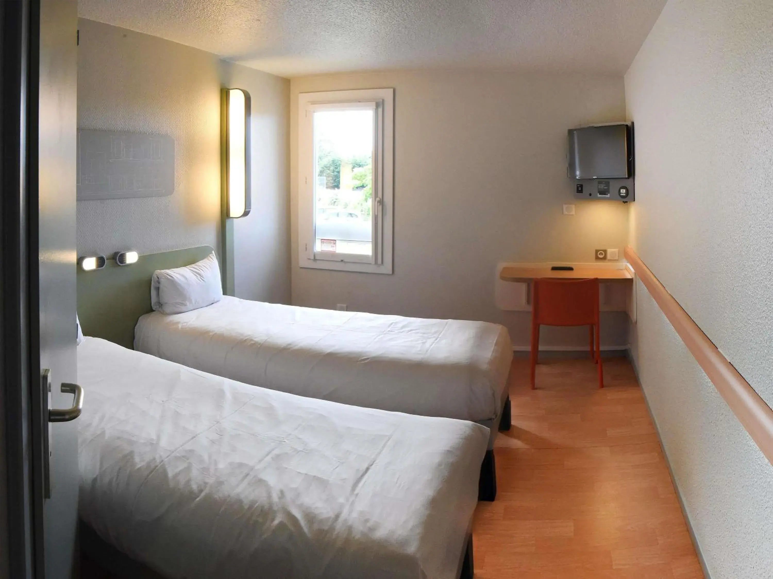 Bedroom, Bed in Hotel ibis Budget Laval Bedroom, Bed in Hotel ibis Budget Laval